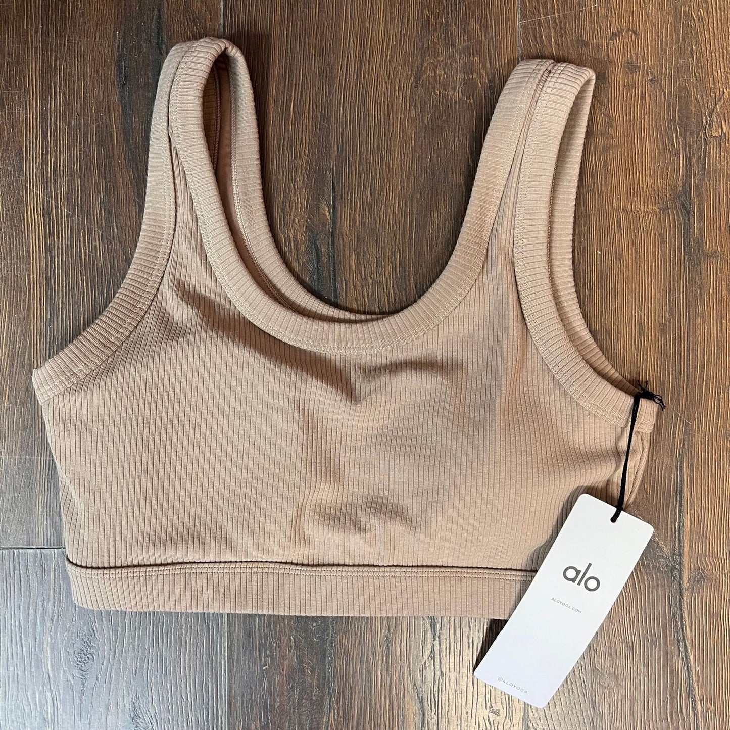 NWT ALO YOGA  Wellness Bra - Taupe SZ LG