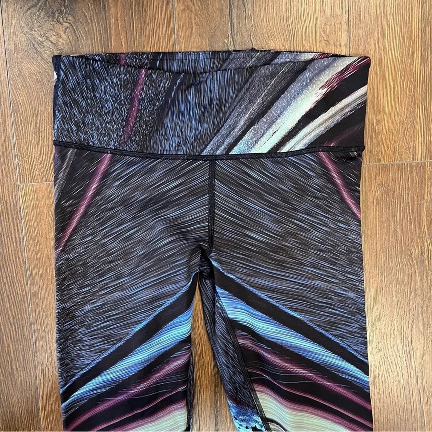 Lululemon Speed Wunder Tight Nulux SZ 8