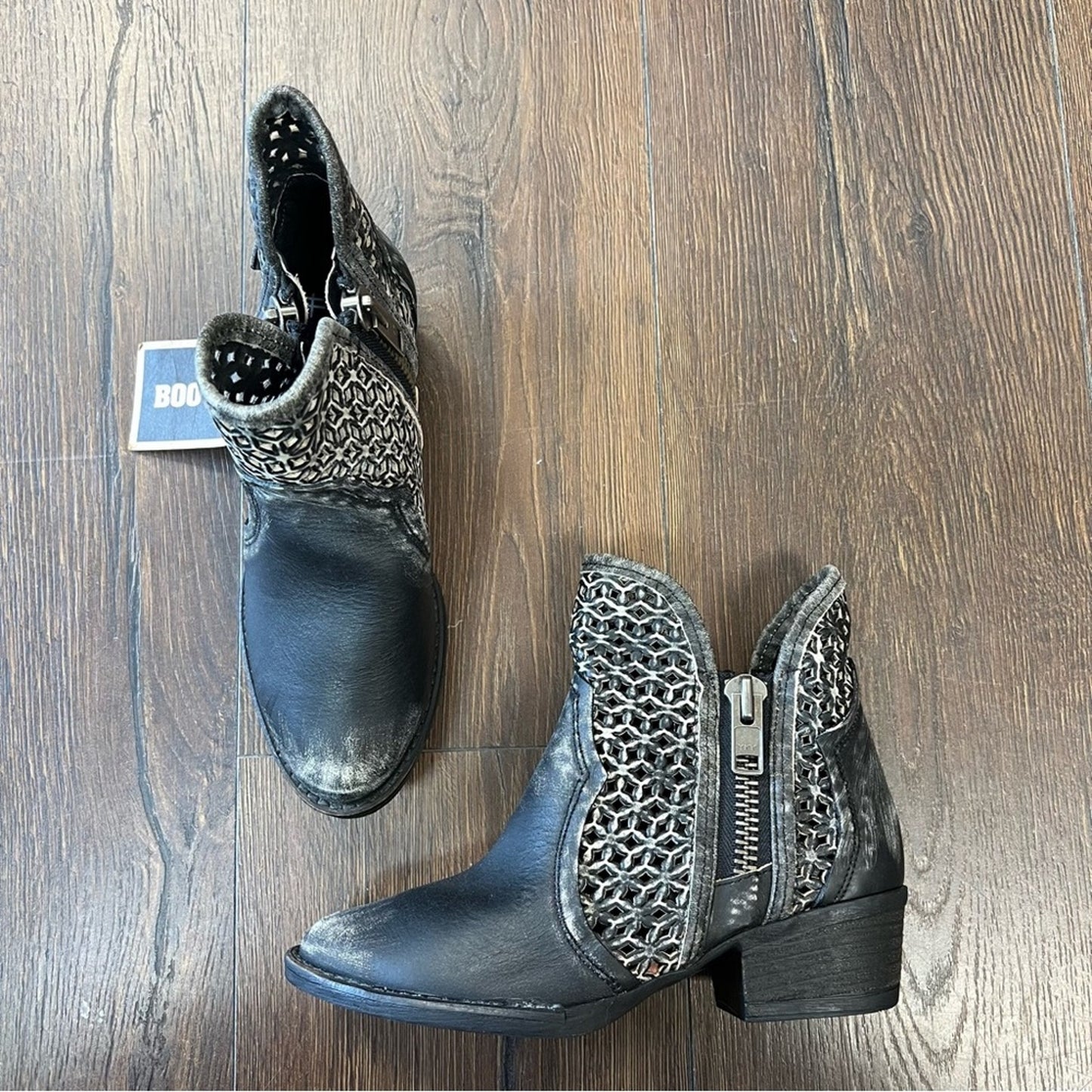 🆕 boot barn Circle G laser cut out ankle western boots SZ 6.5