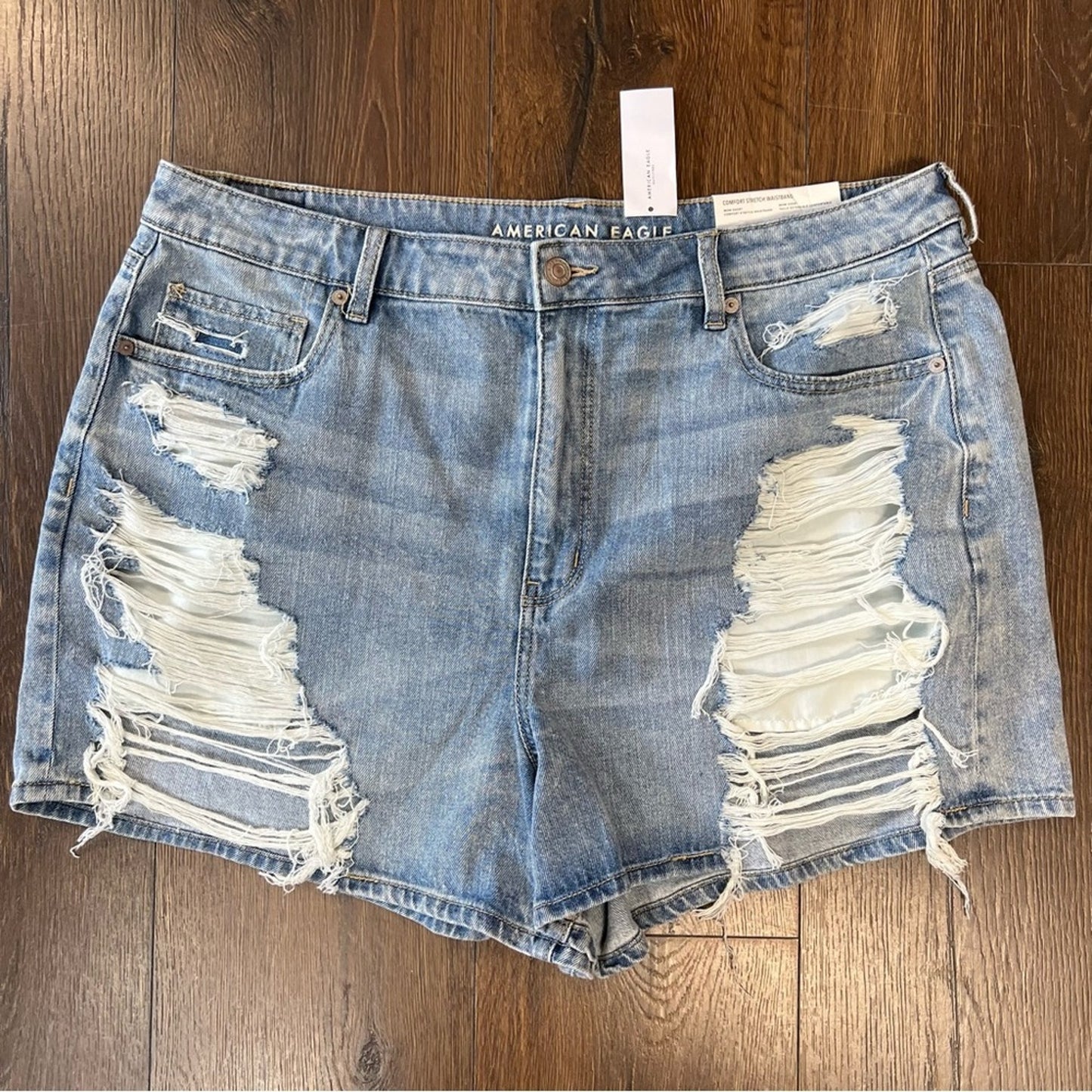 🆕 American Eagle mom shorts SZ 18
