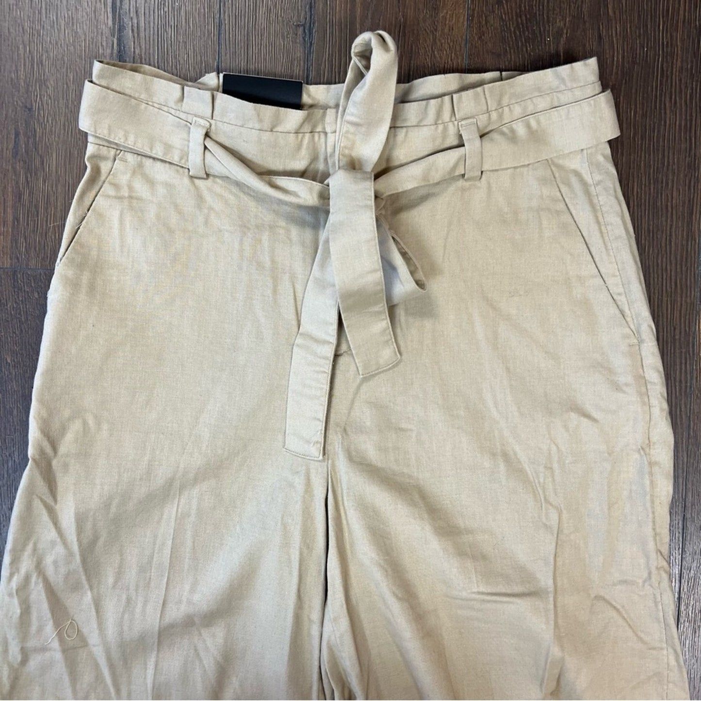 🆕 Banana Republic midrise wide leg crop SZ 10