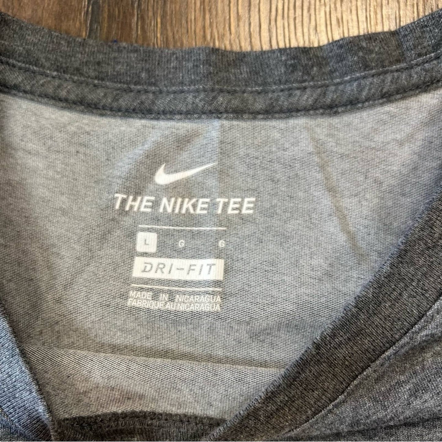 Nike “the Nike tee” dri-fit long sleeve SZ LG