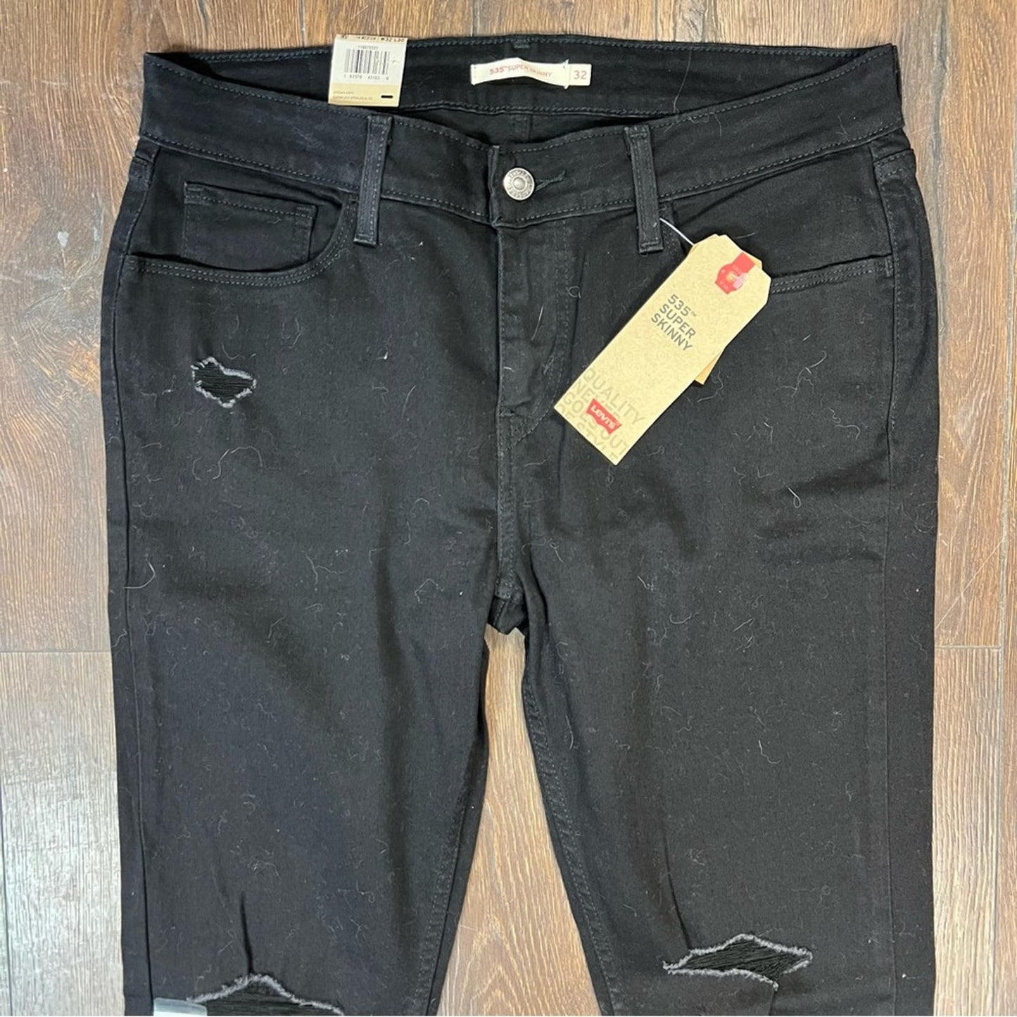 🆕 Levi 535 black distressed super skinny SZ 14/32