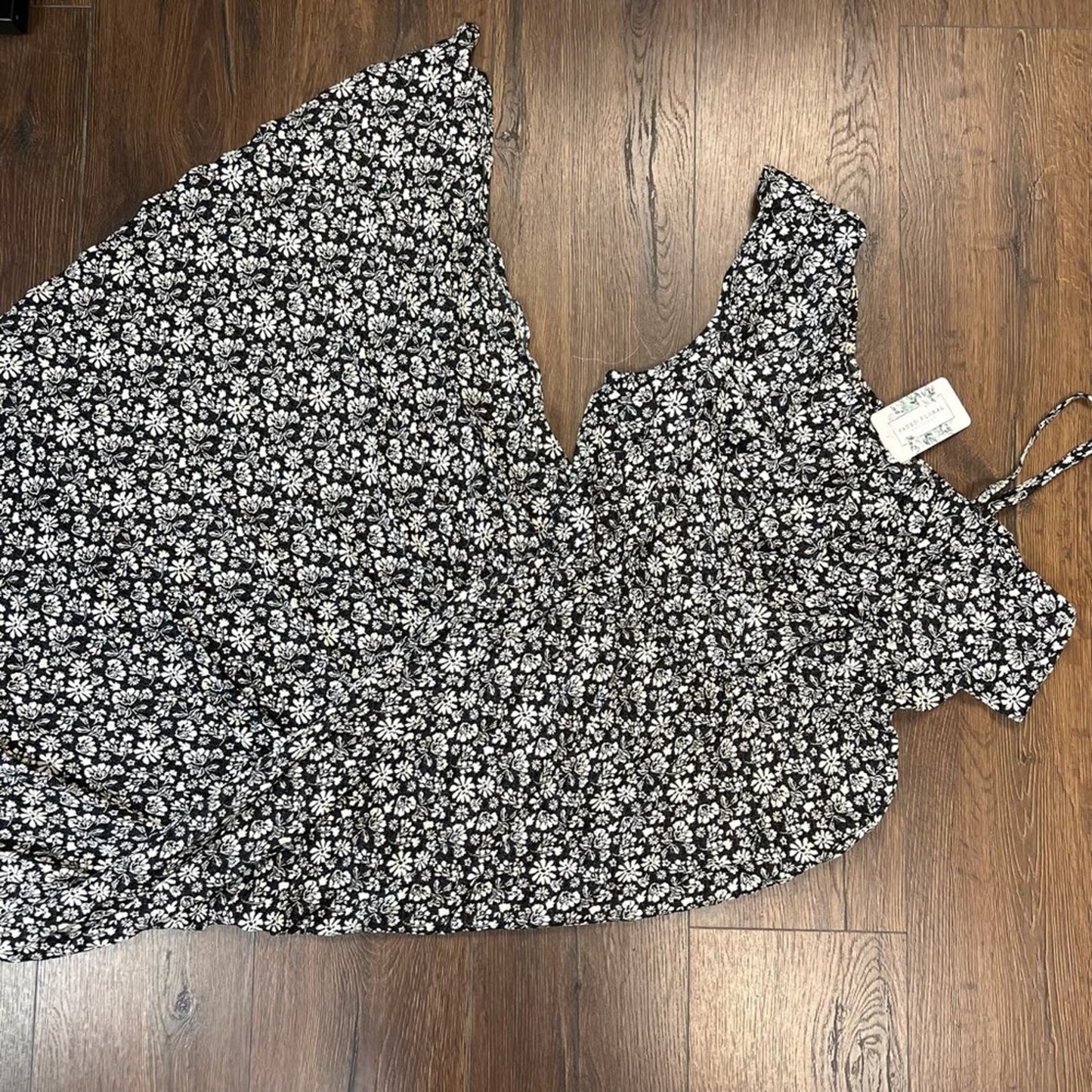 🆕 black and white maxi SZ LG