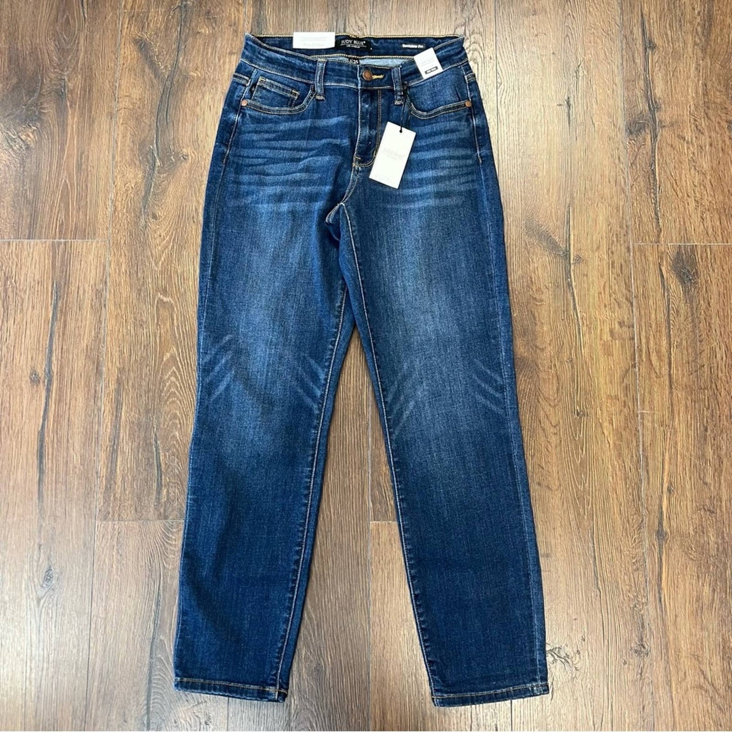 🆕 Judy Blue mid rise convince your Boyfriend Jeans SZ 1/25