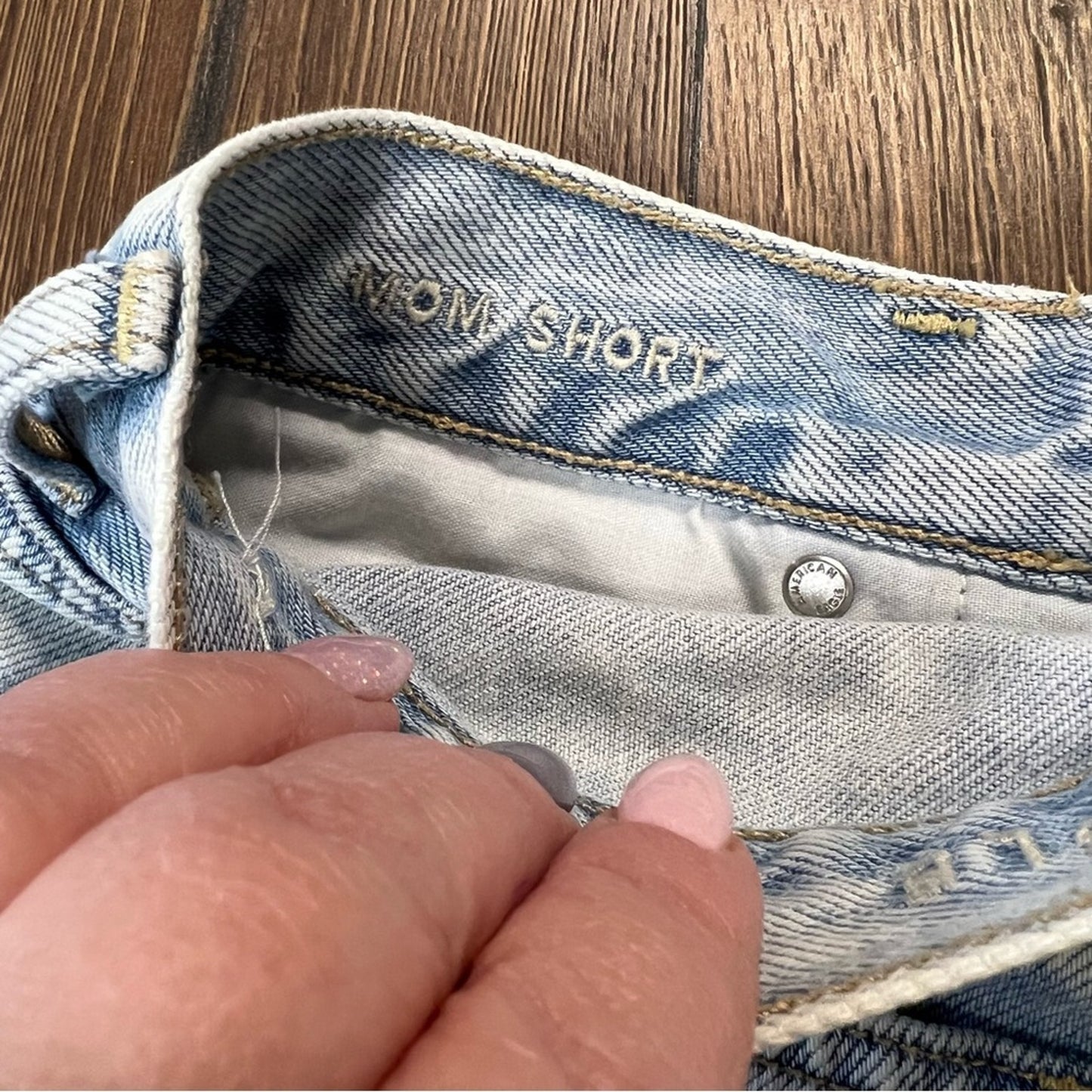 American Eagle mom shorts SZ 2