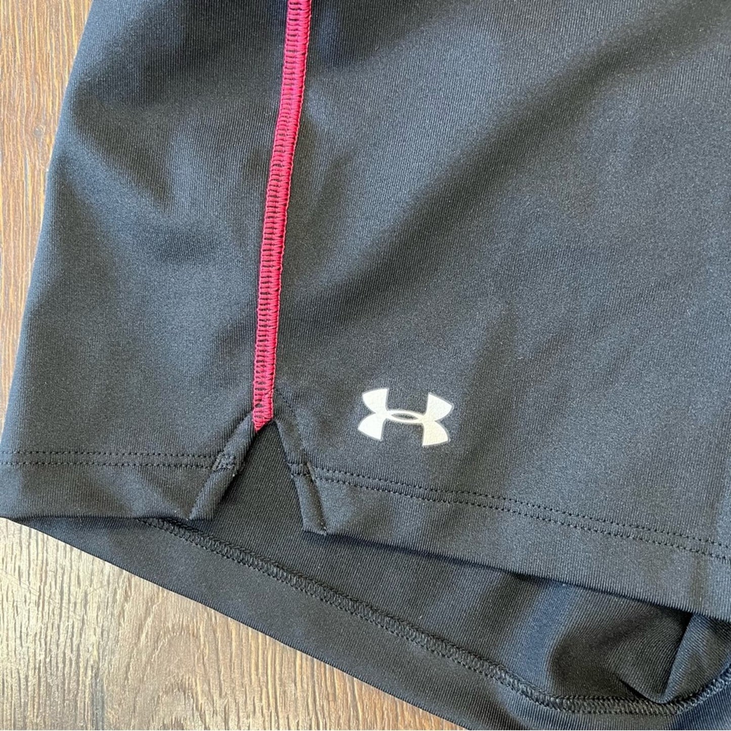Under Armour shorts SZ SM