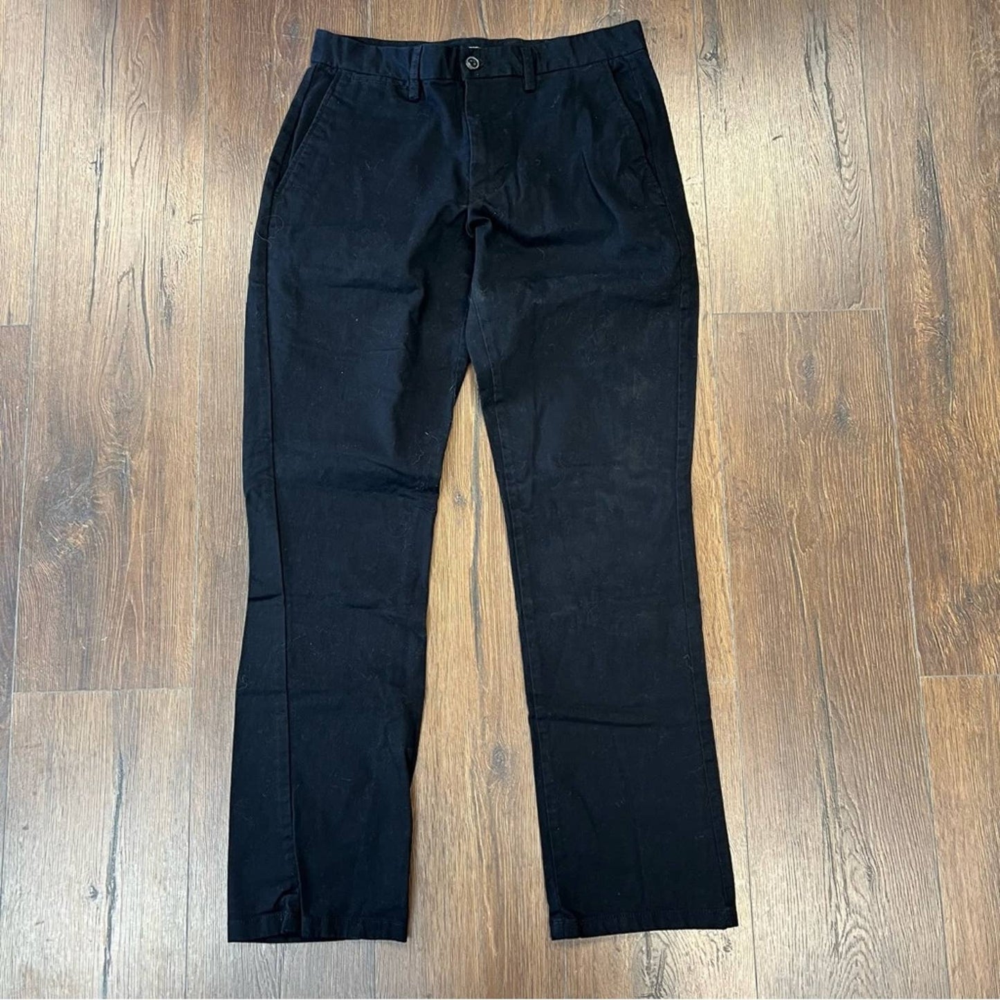 Men’s ultimate straight black old navy slacks SZ 30/32