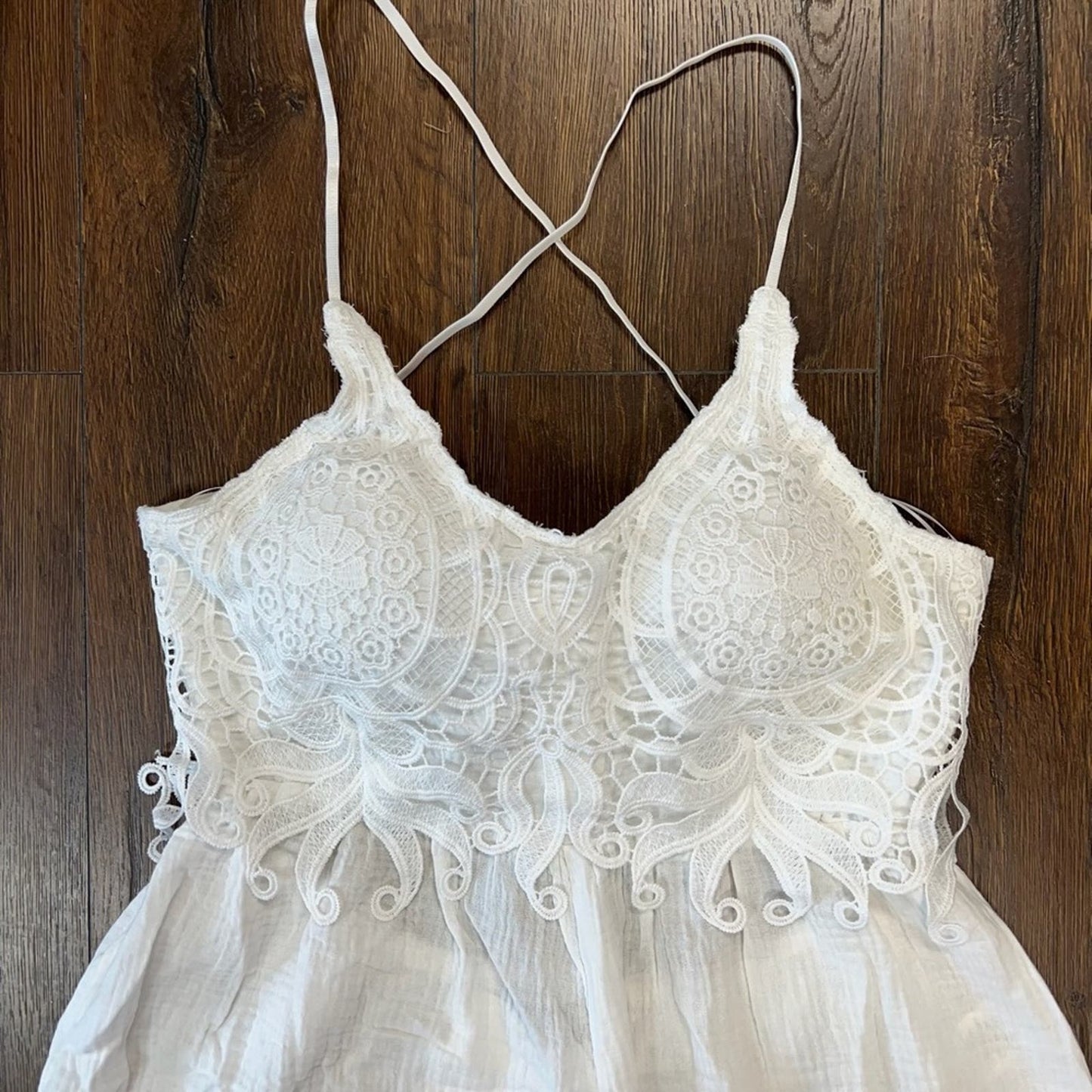 🆕 Blue B boutique Springville White Lace Gauze Romper SZ LG