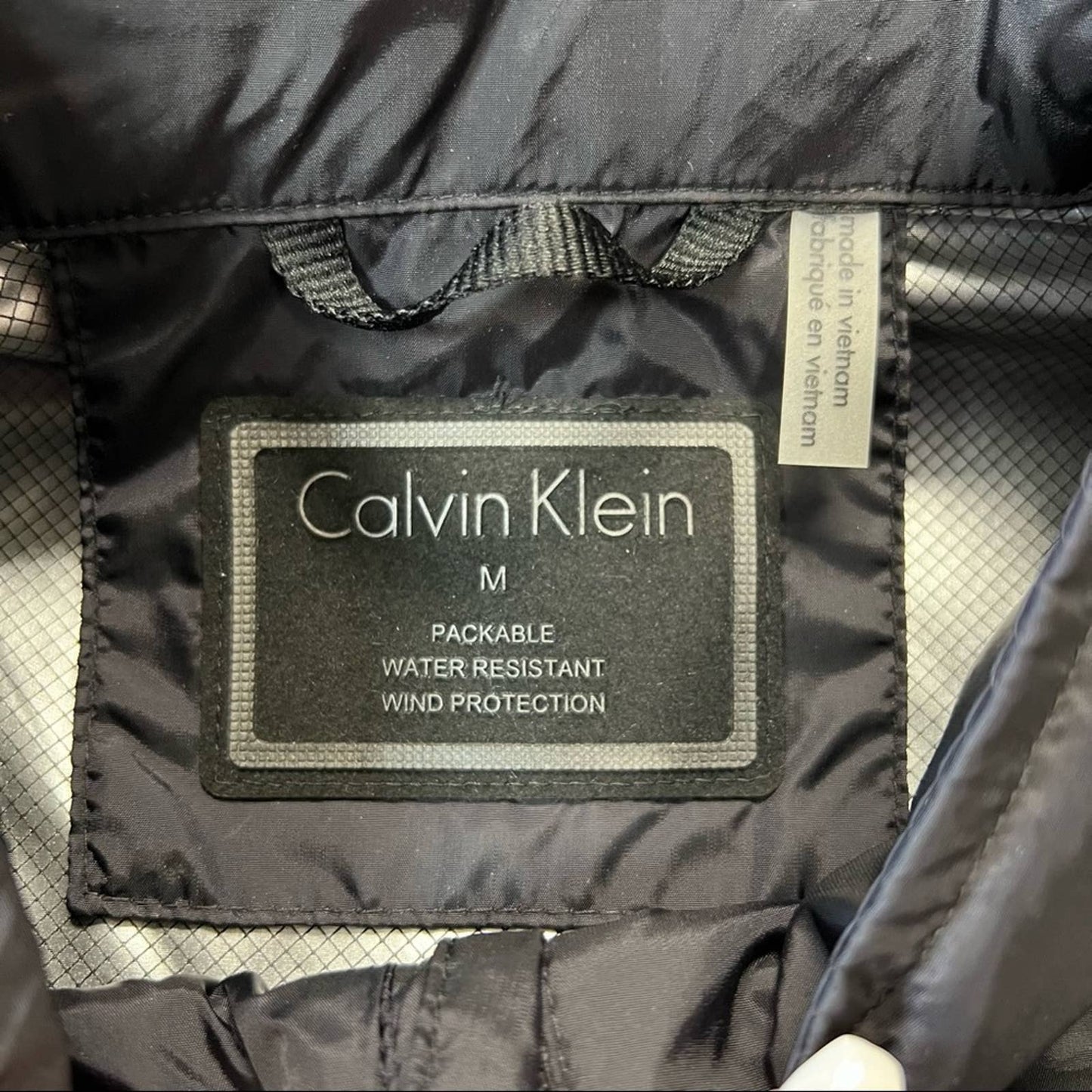 🆕 Men’s Calvin Klein pullover windbreaker SZ MED