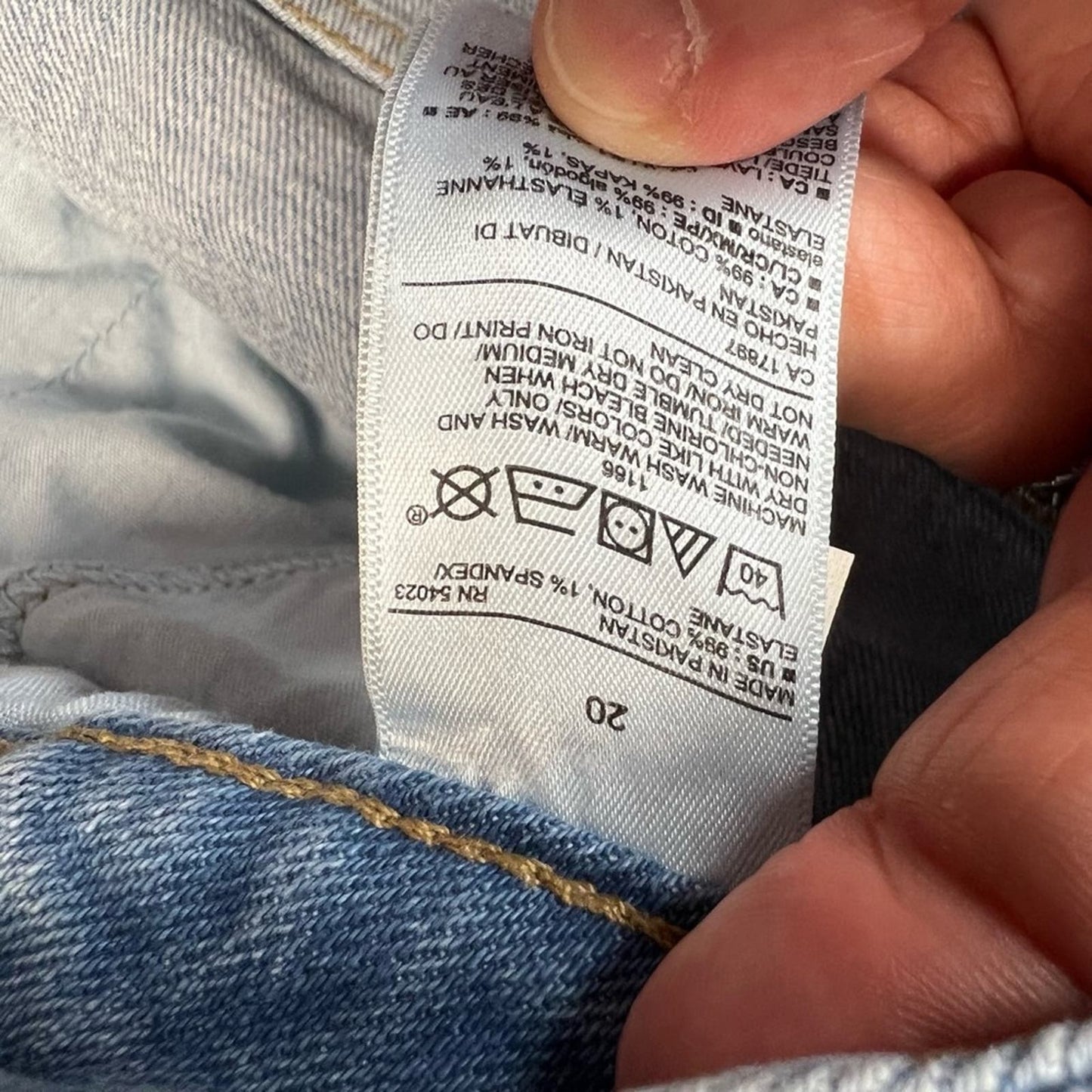 Old Navy denim short SZ 20