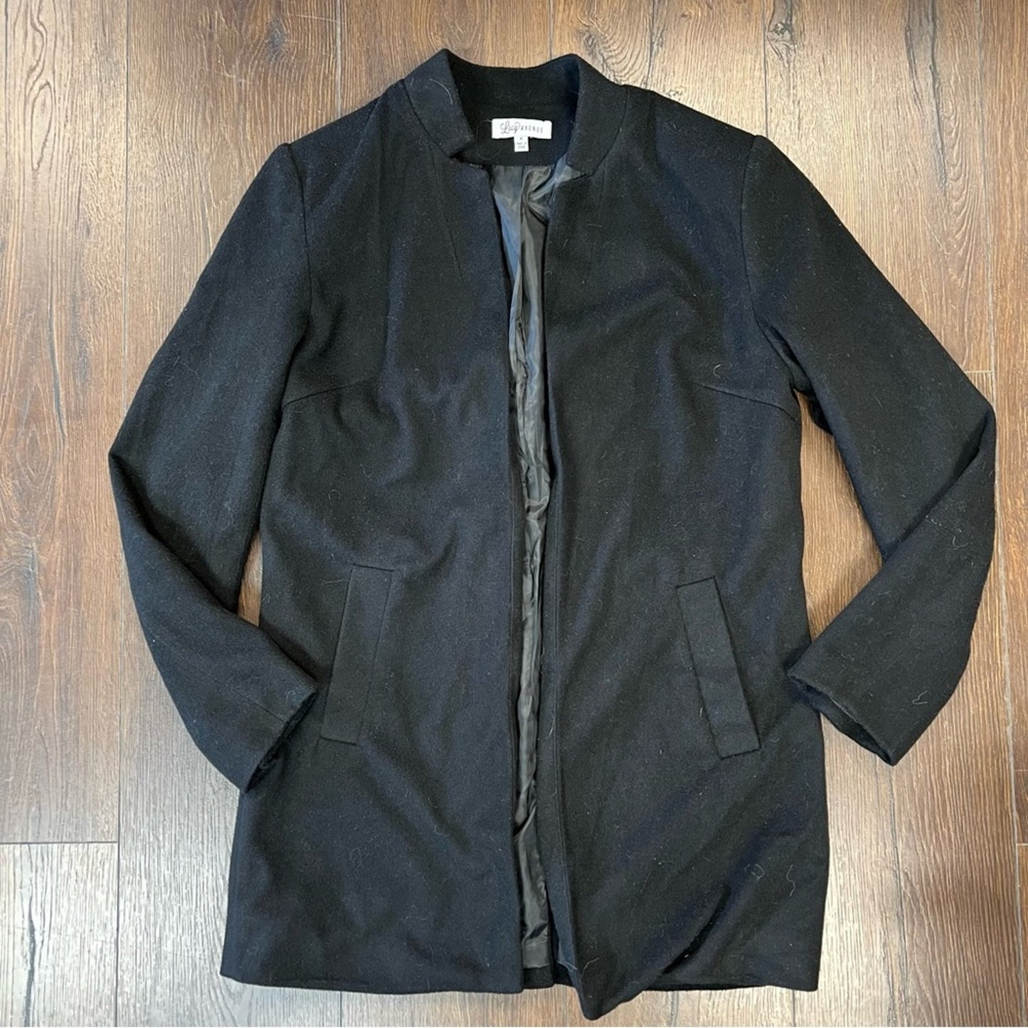 Lucy Avenue black open blazer SZ MED