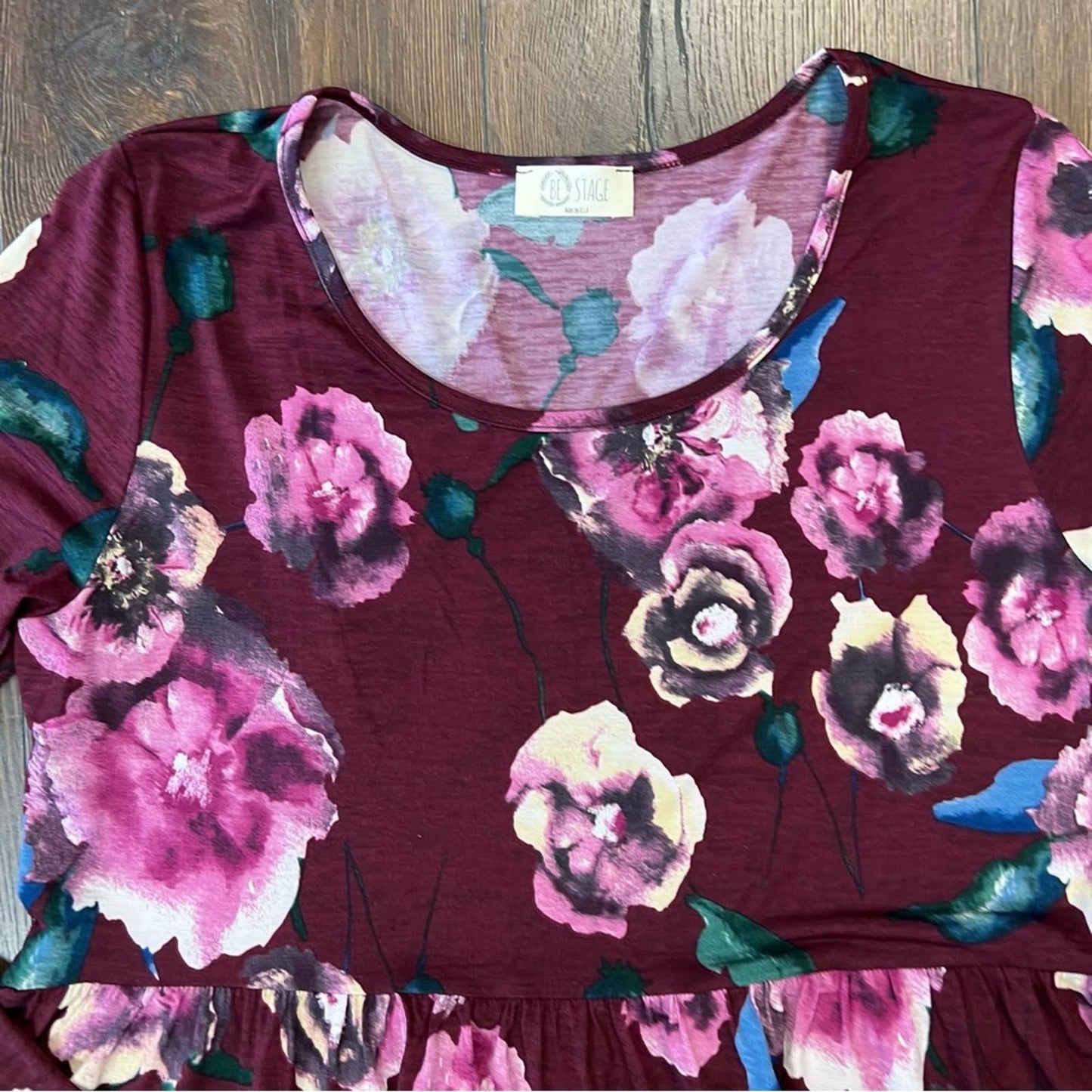 Be stage floral blouse SZ MED