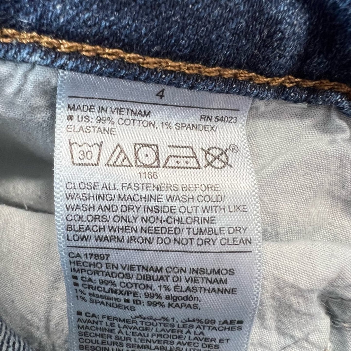 Old Navy Jean short SZ 4