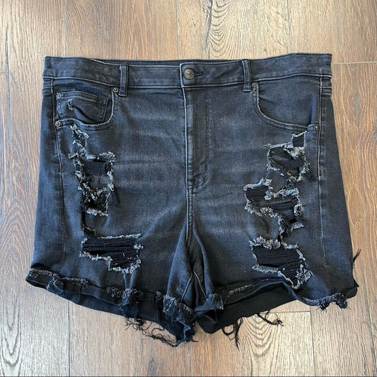 American eagle black denim highest rise Shorties SZ 18