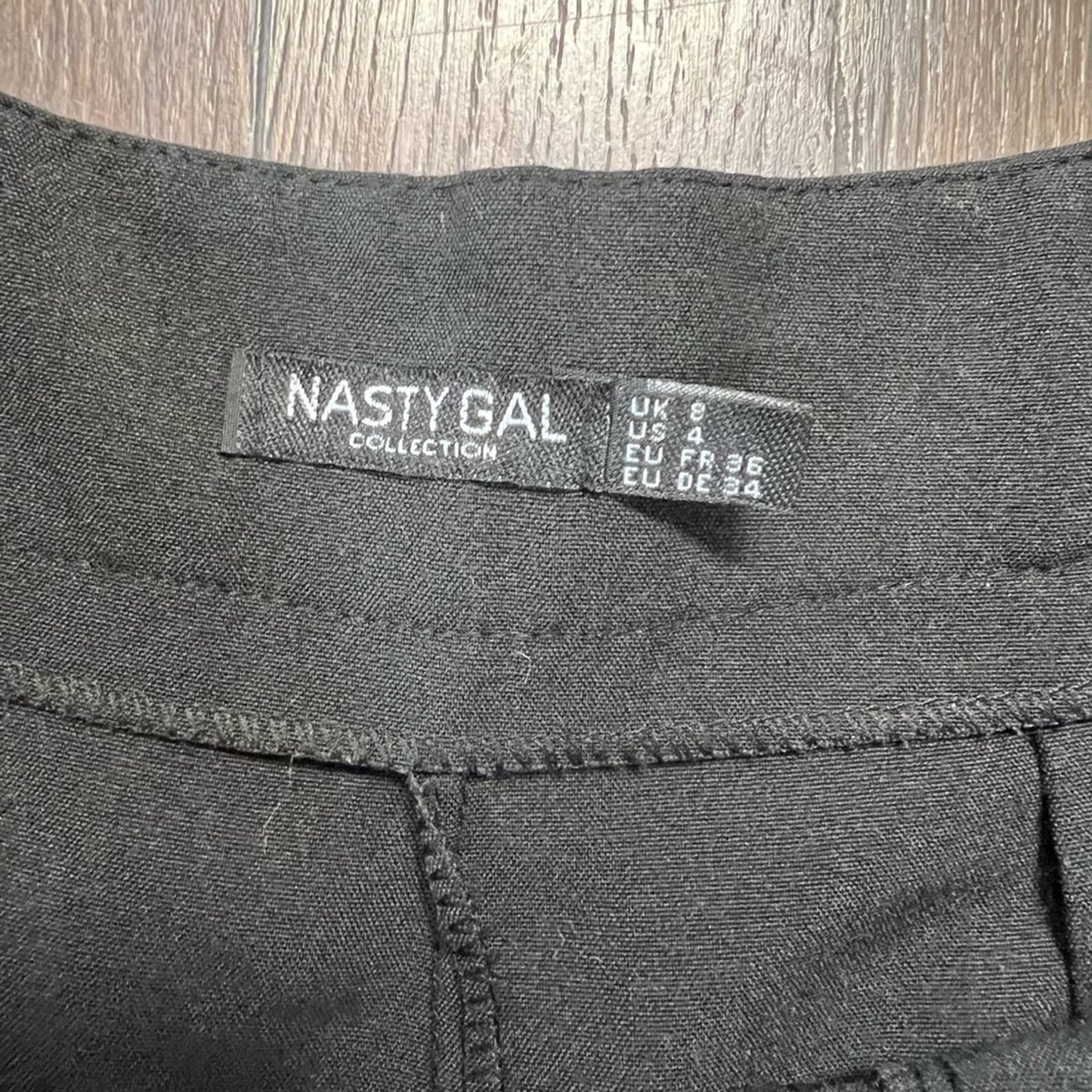 NastyGal high waisted straight leg black pants SZ 4