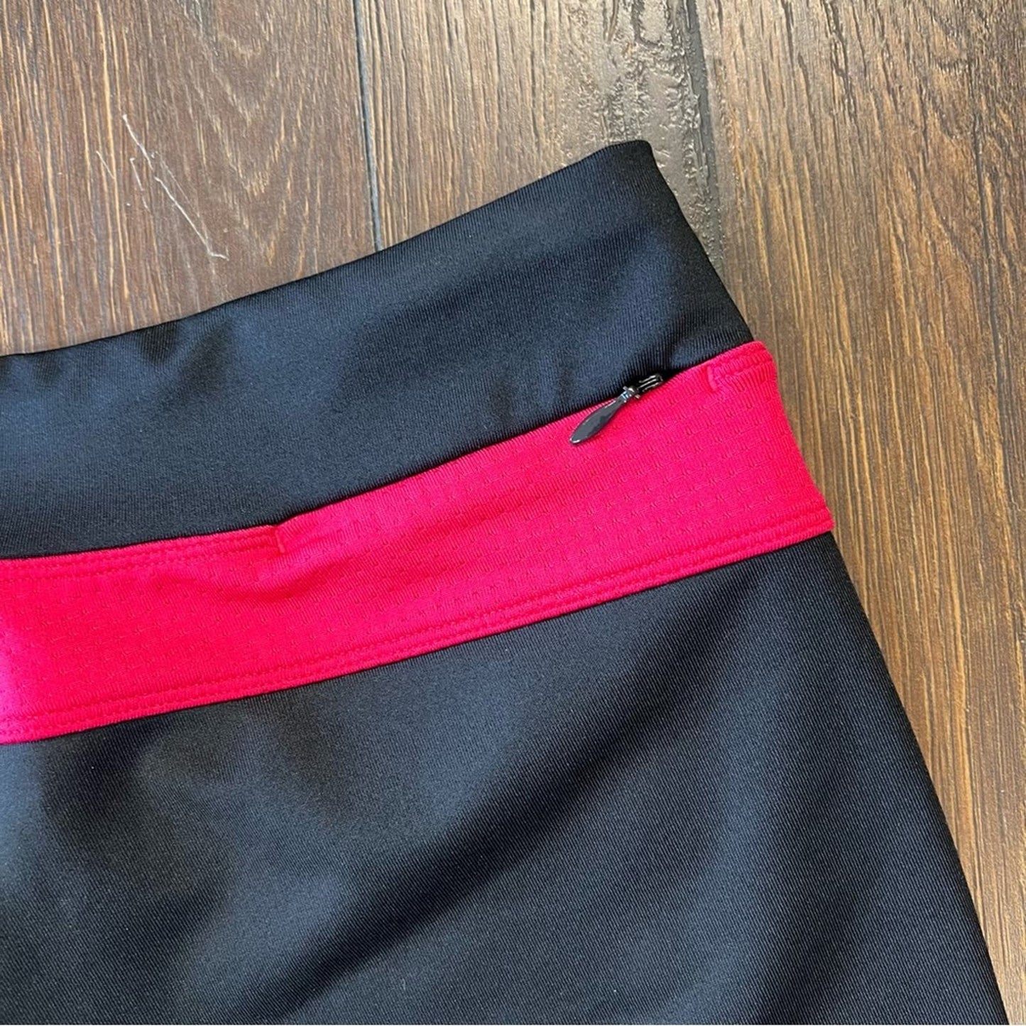 Under Armour shorts SZ SM