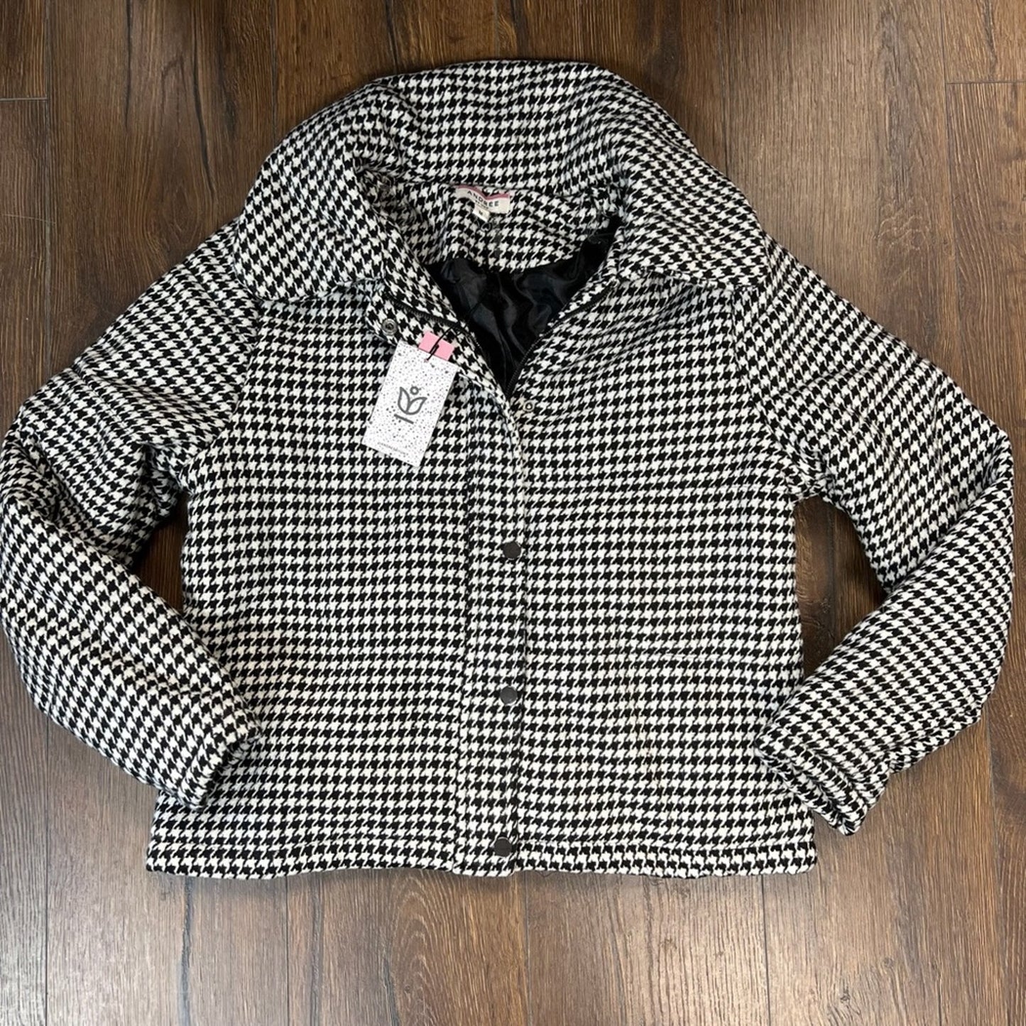 🆕 Andree by unit checkered houndstooth puffer coat SZ MED