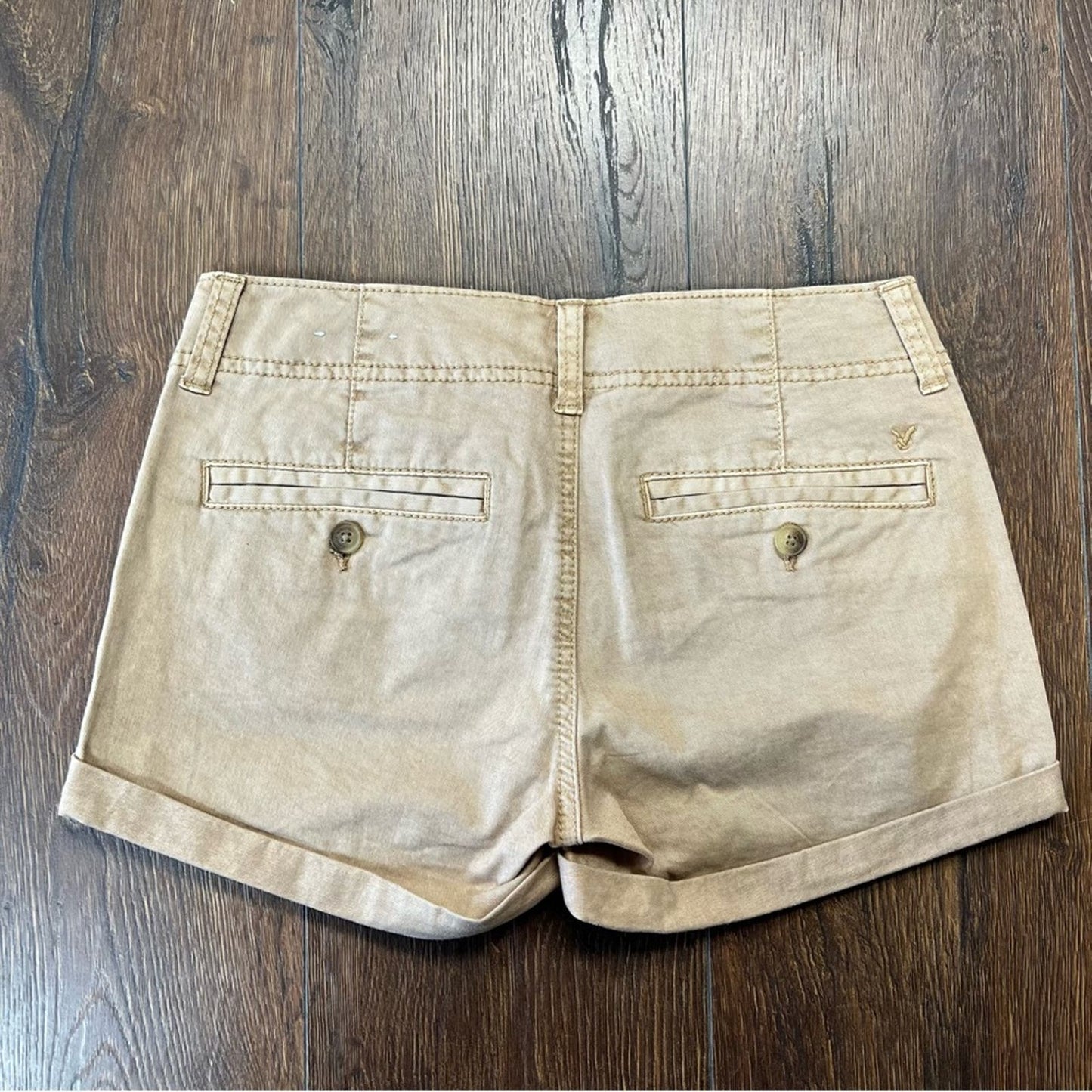 American Eagle khaki Shortie shorts SZ 0