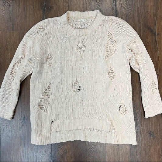 Debut snuggly soft distressed sweater SZ XS