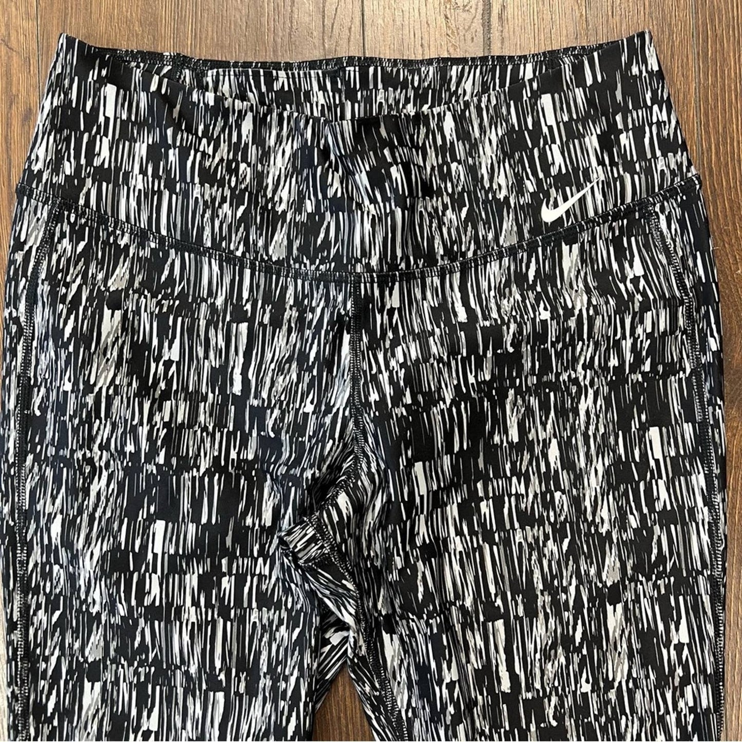 Nike Dri-Fit Capri SZ MED