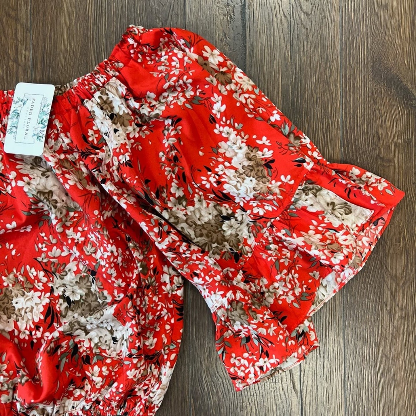 🆕 Rae Off Shoulder Floral Top in Tomato SZ LG