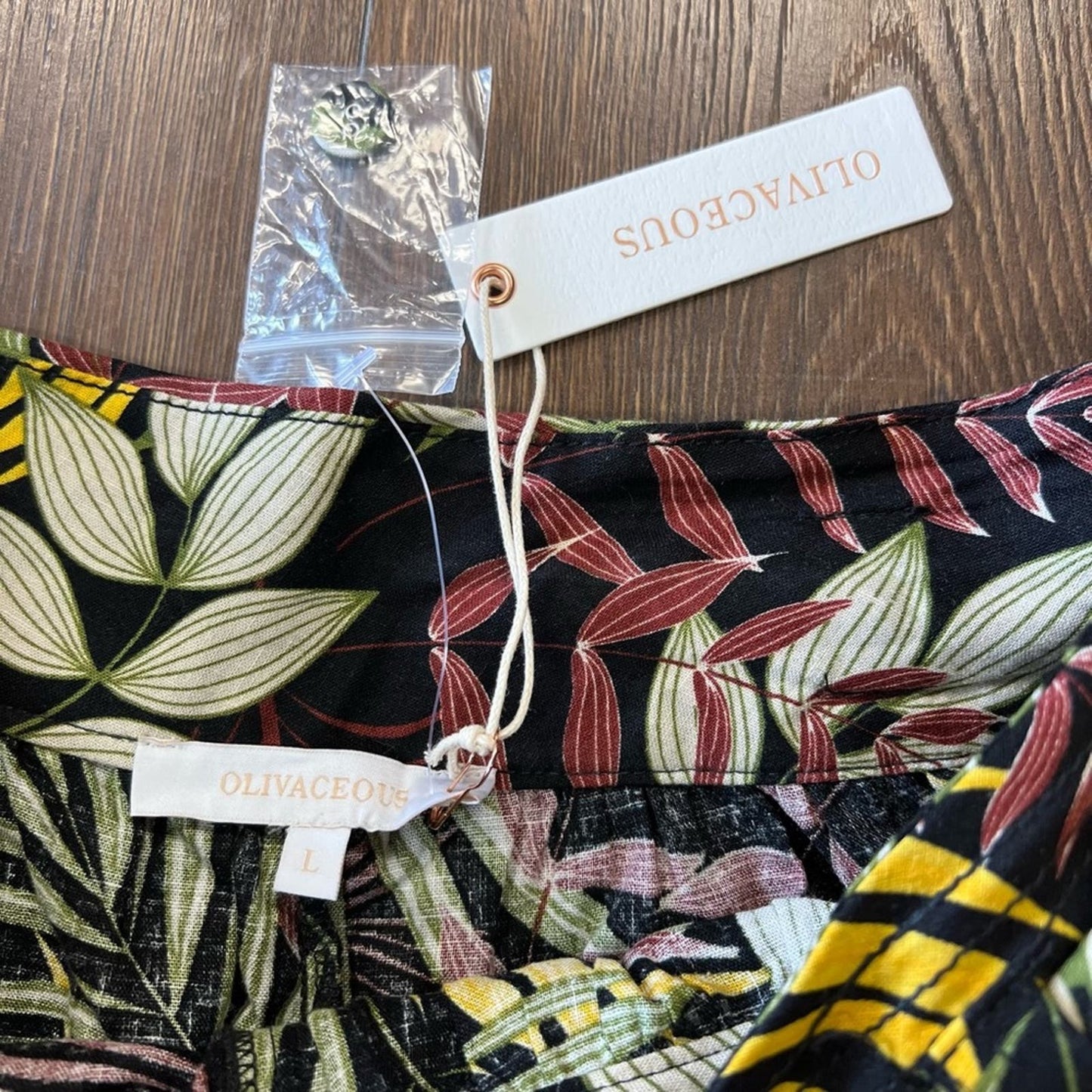 🆕 Olivaceous floral short SZ LG