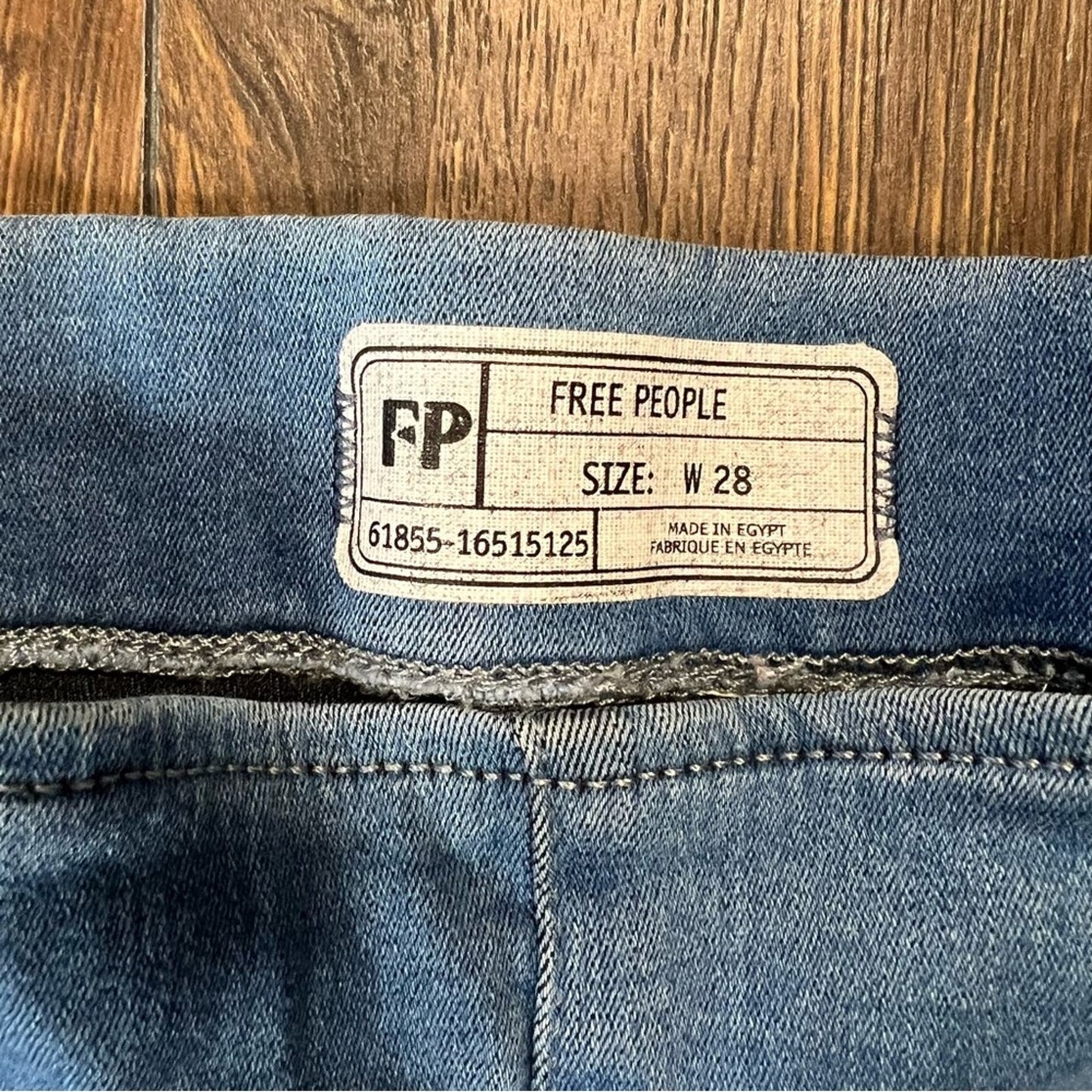 Free People Easy Goes It Denim Legging Light Wash SZ 28/6