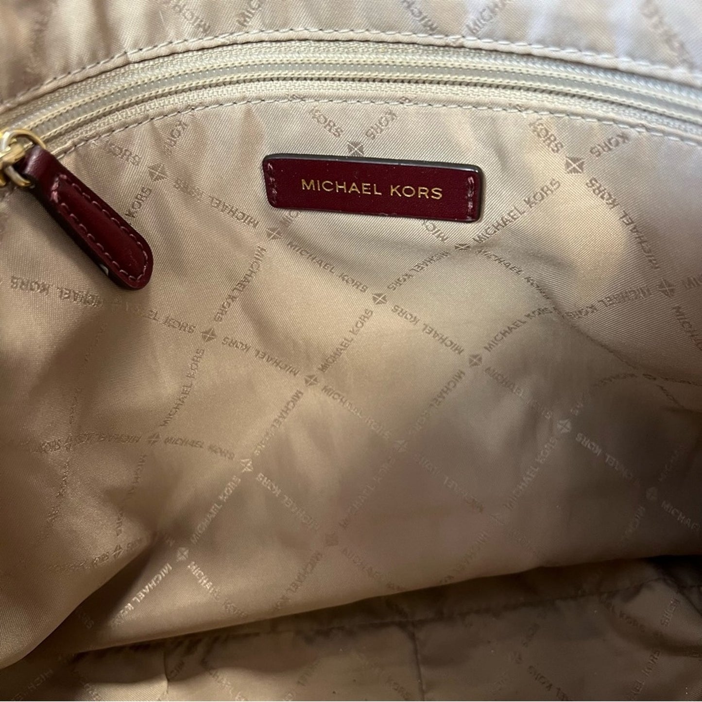 Michael Kors medium Bedford shoulder bag in wine