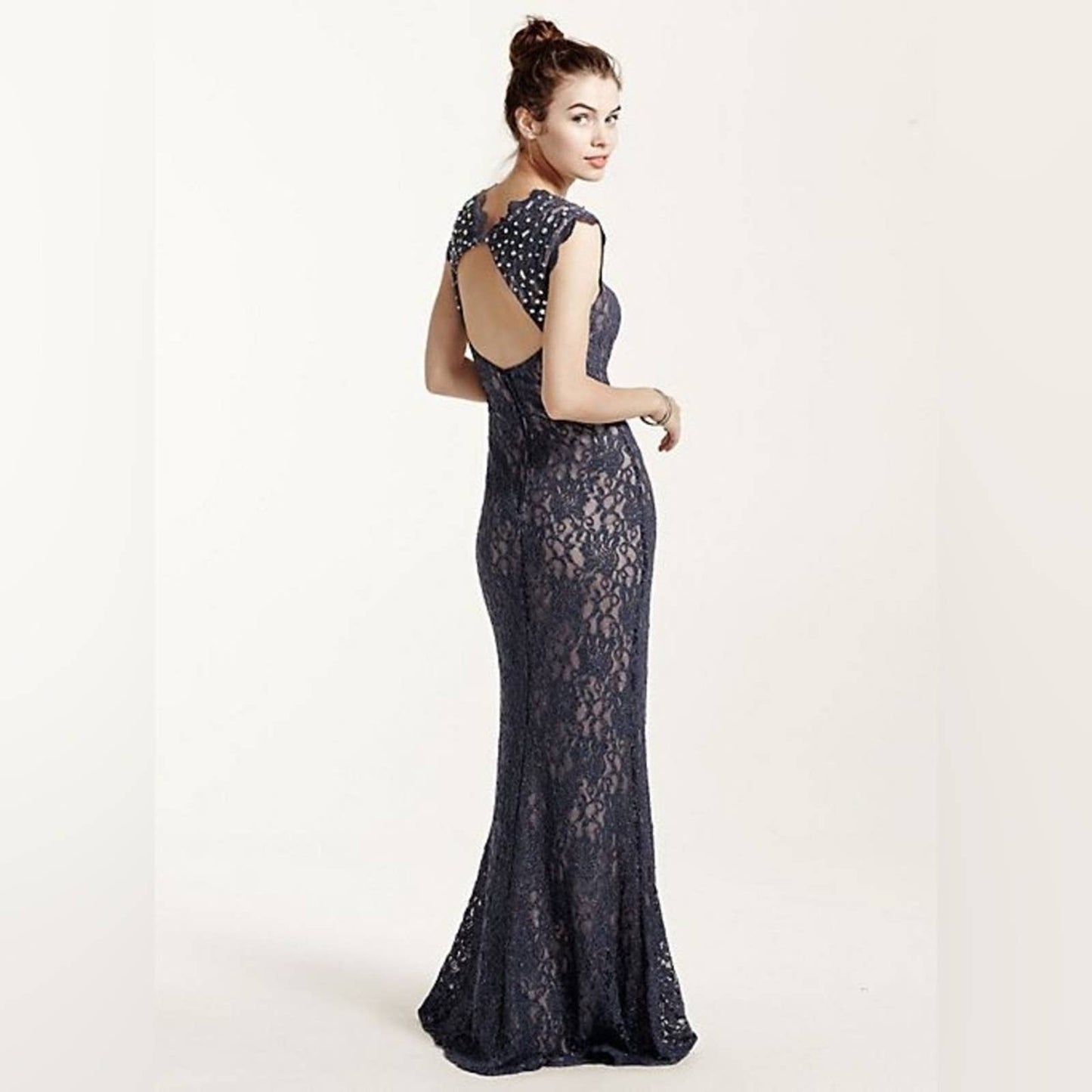 🆕 DAVID'S BRIDAL long lace cap sleeve dress with keyhole back SZ 3