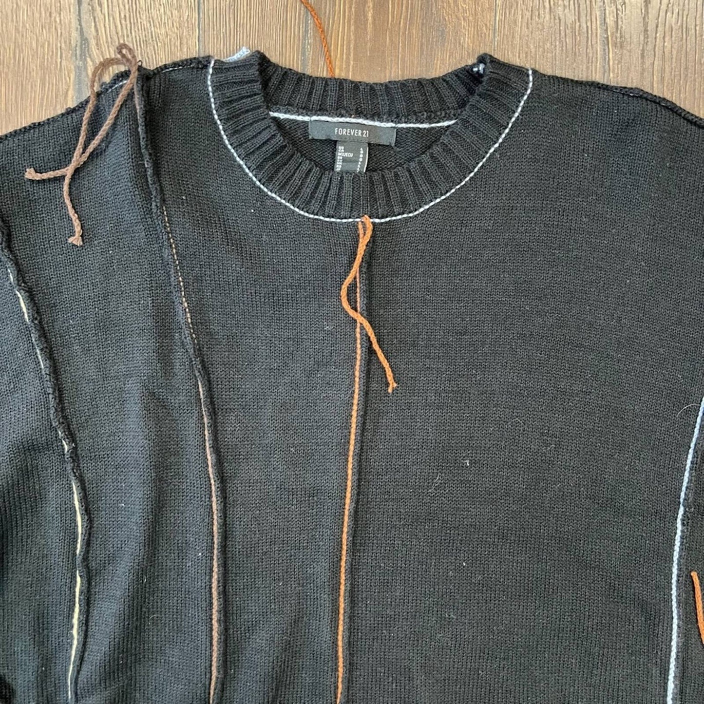 Forever 21 cropped sweater SZ LG