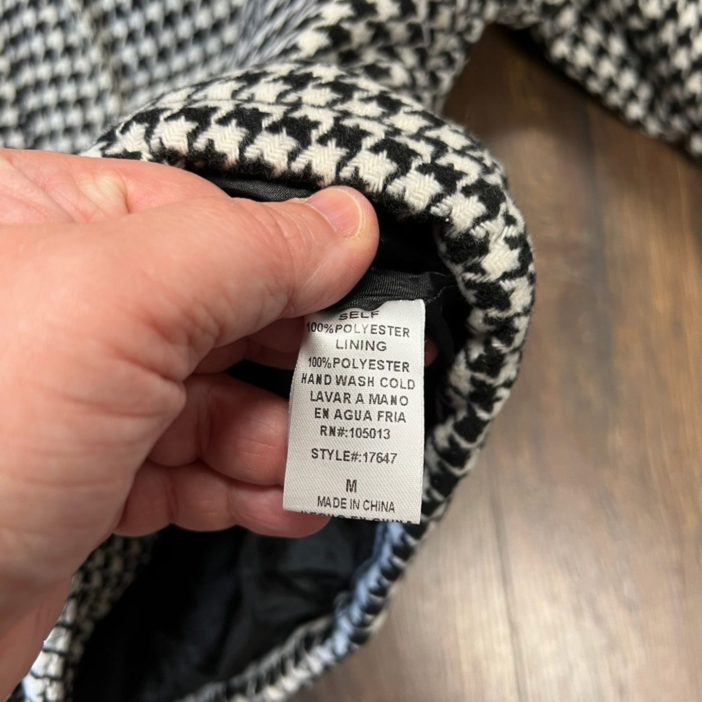 🆕 Andree by unit checkered houndstooth puffer coat SZ MED