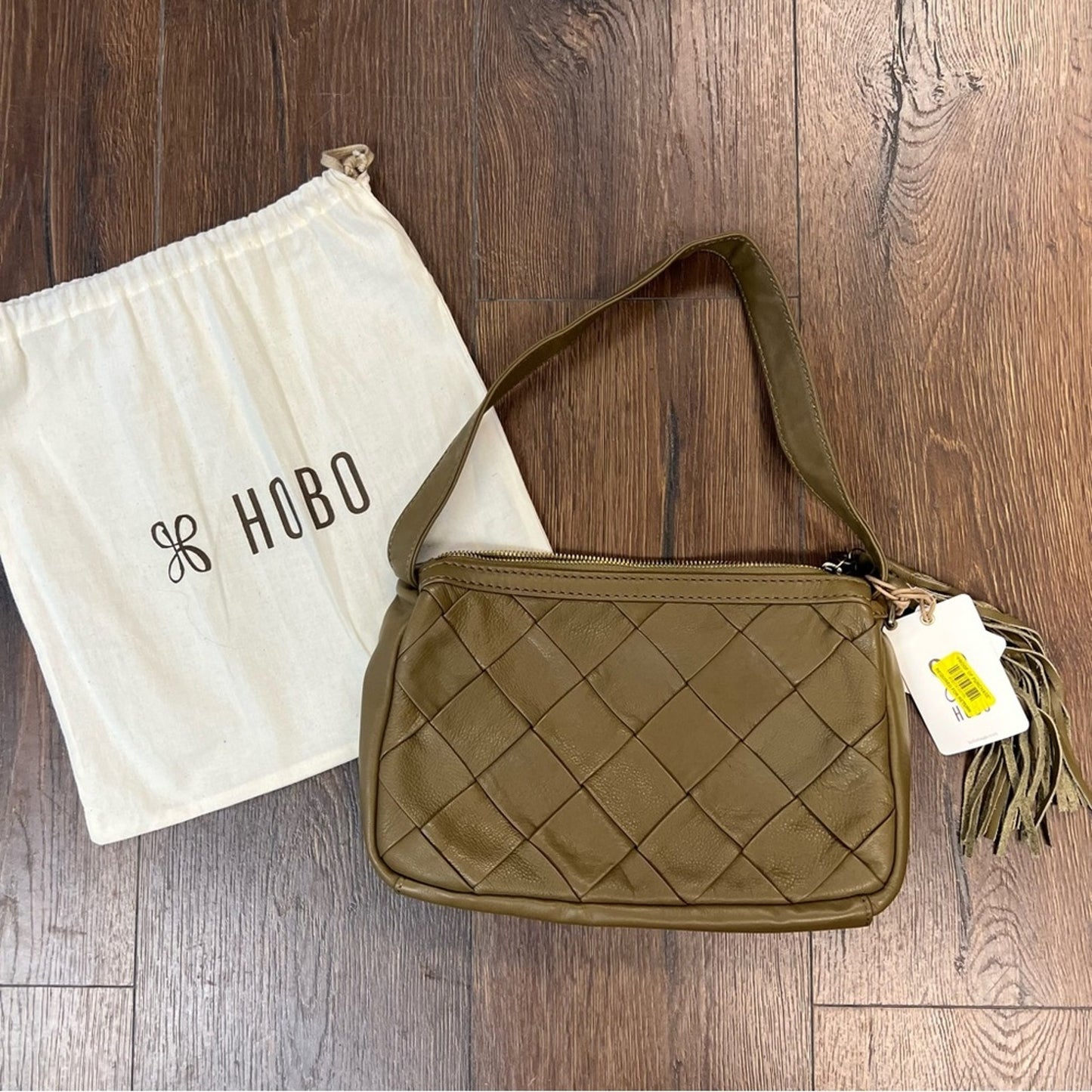 NEW Hobo Intl Kole Shoulder Bag in moss