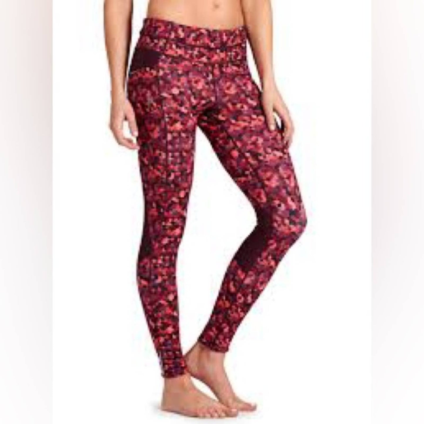 Athleta Be Free Legging Red Geometric Triangular SZ MED