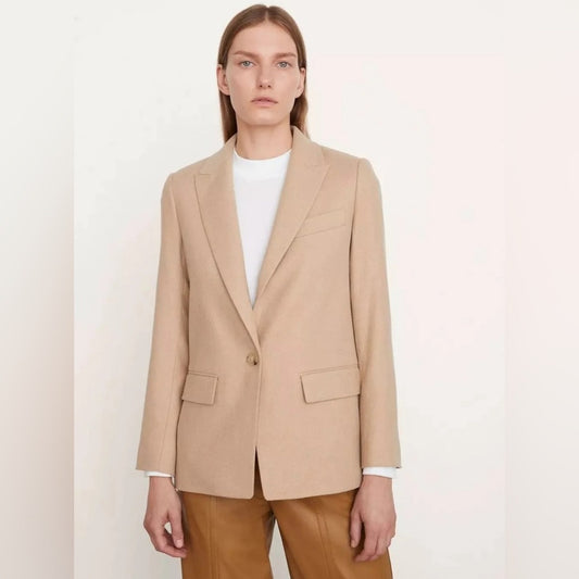 VINCE. BOYFRIEND BLAZER IN PALE NUT SZ 8