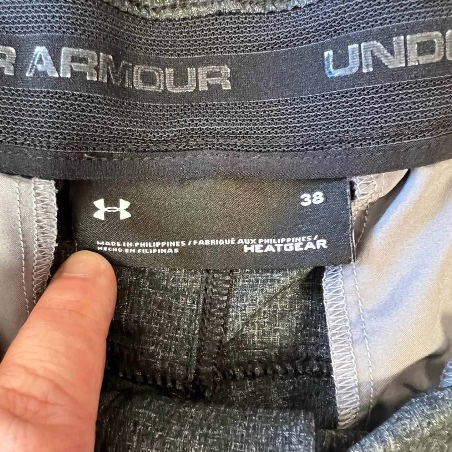 Under Armour short SZ 38