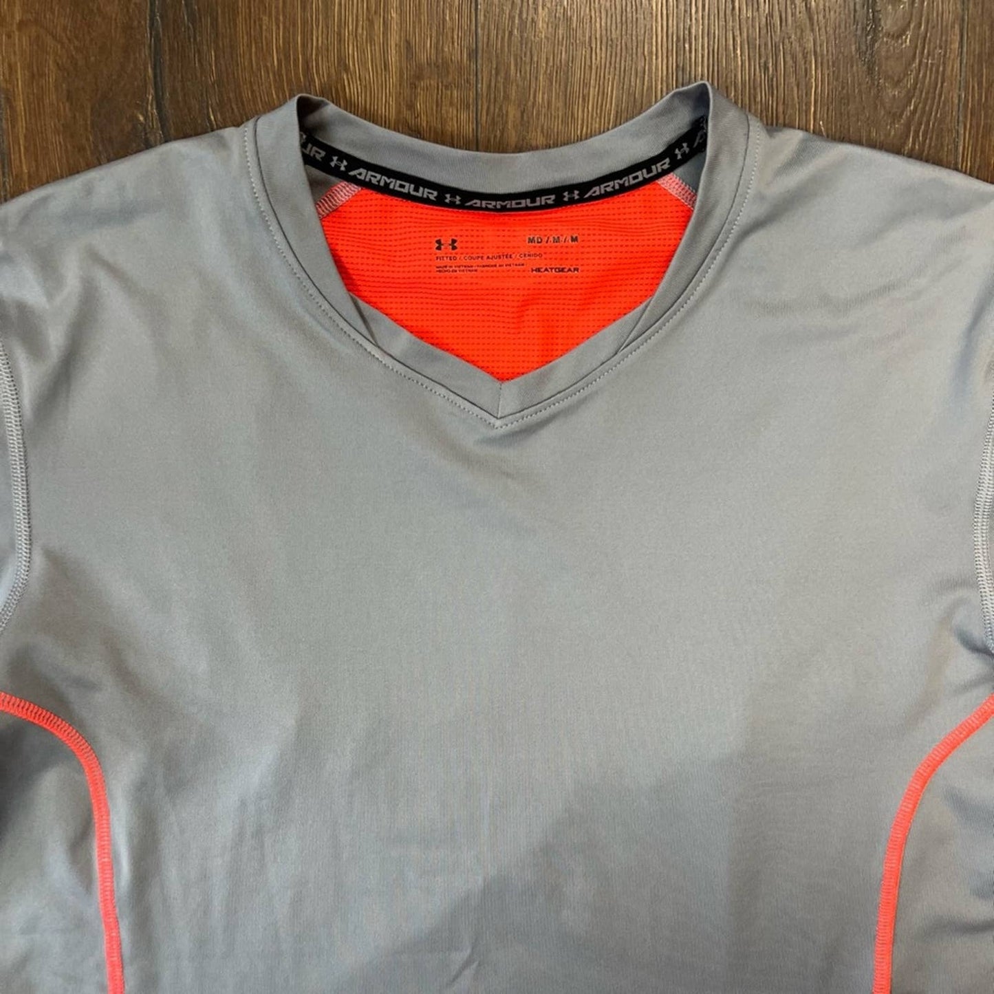 Under Armor fitted short sleeve tee SZ MED