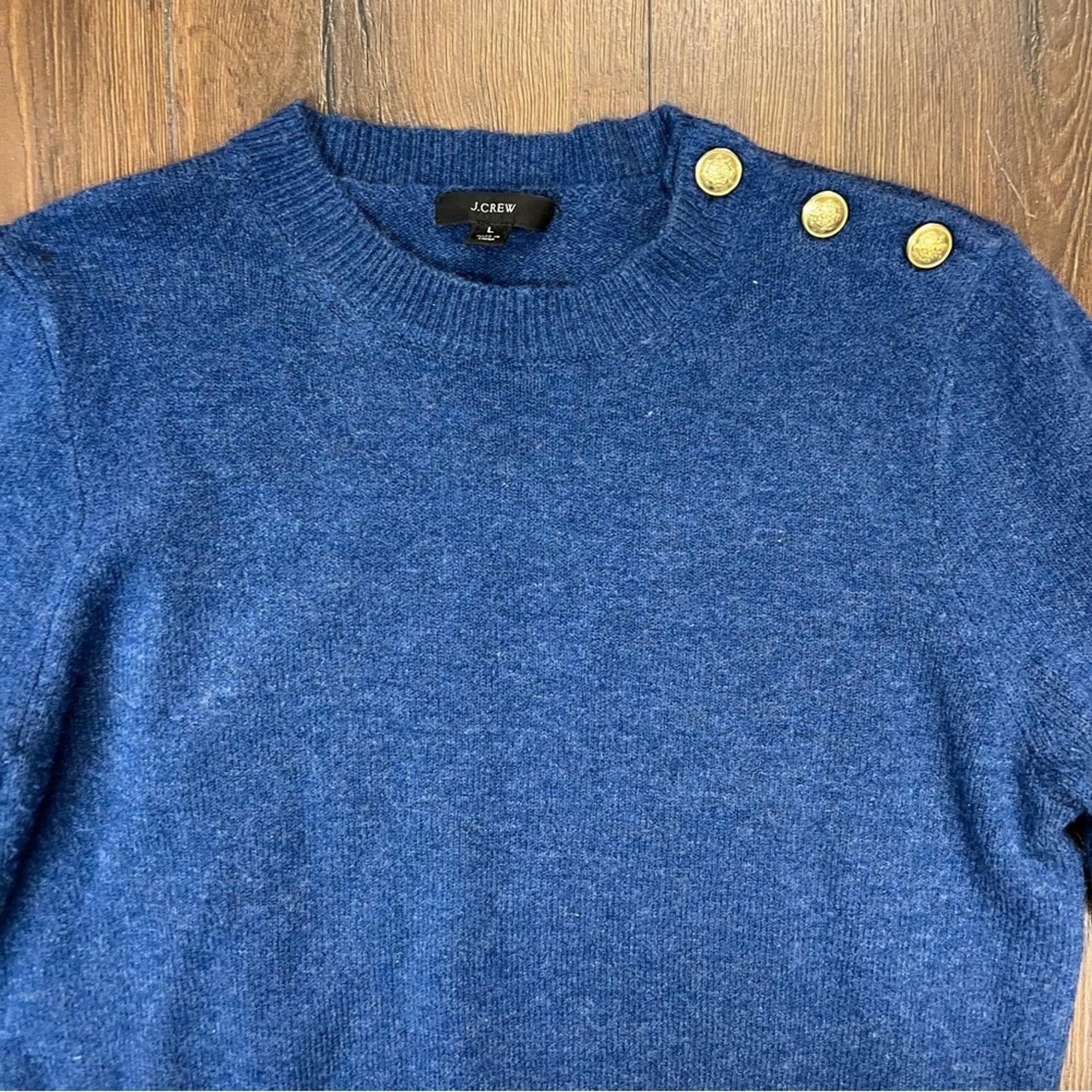 J. Crew Crewneck sweater with shoulder buttons SZ LG