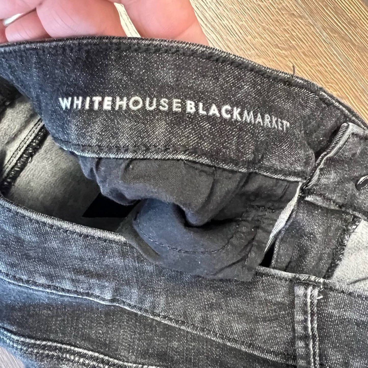 White House Black Market Classic-Rise Lace-Hem Skinny Ankle SZ 10L