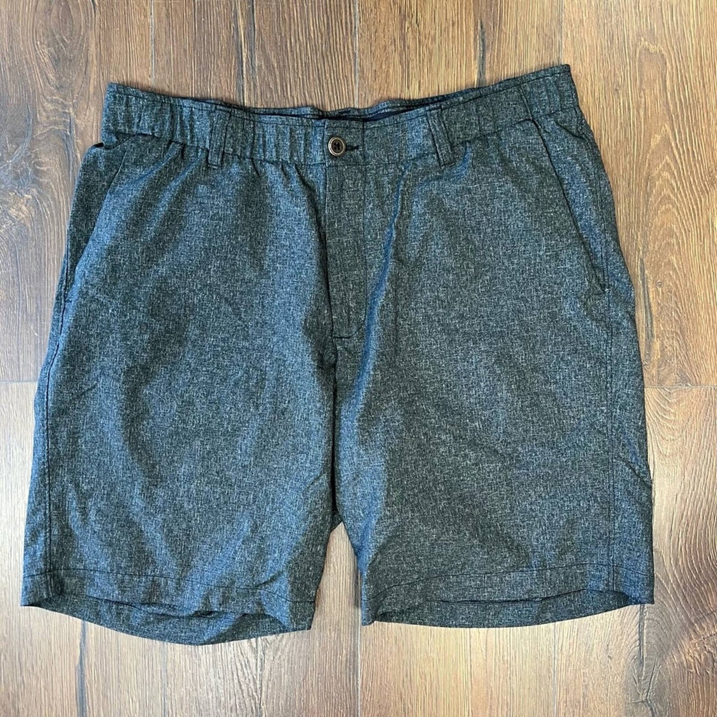 Under Armour short SZ 38