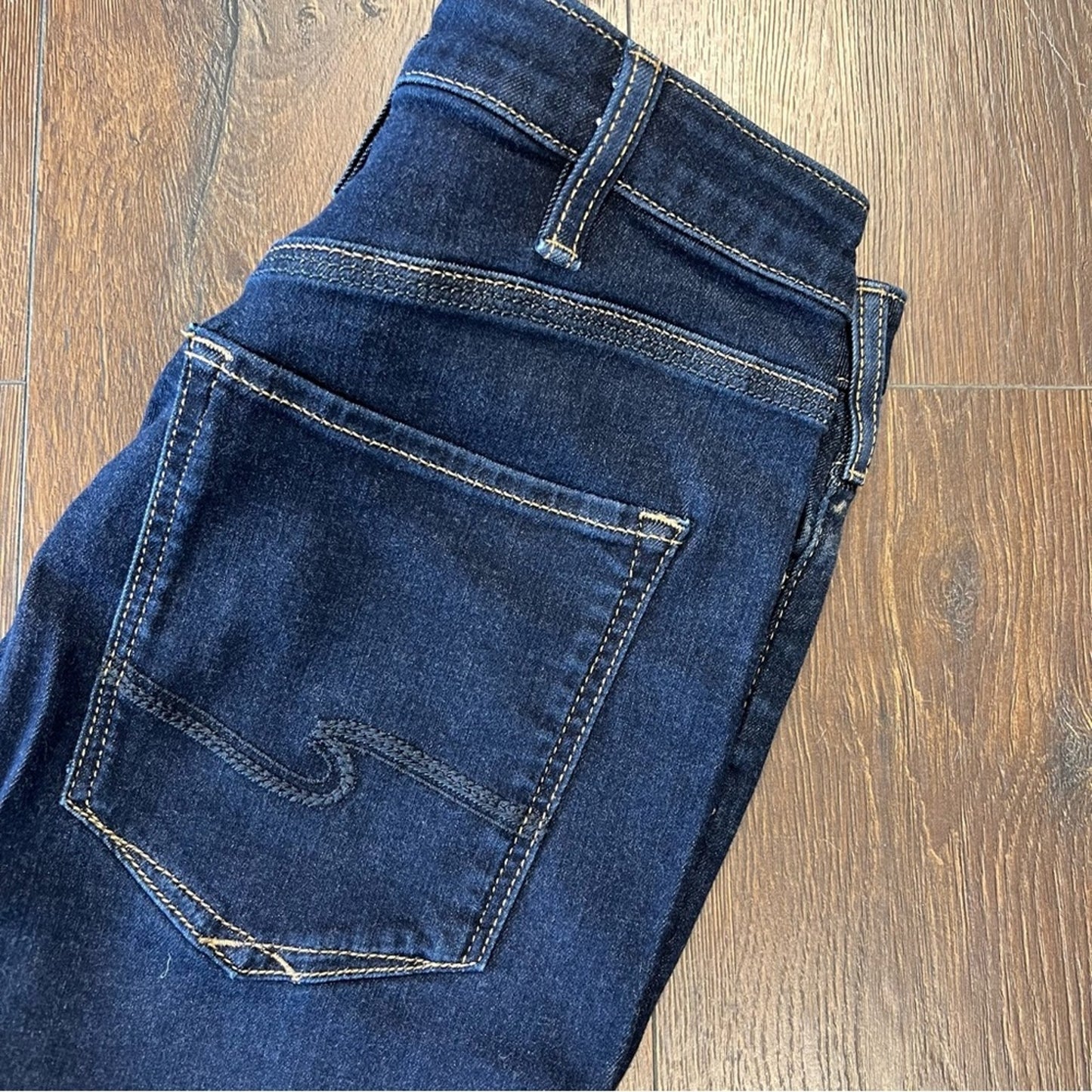 Silver Jeans Robson Jegging Dark Wash jean SZ 30/10