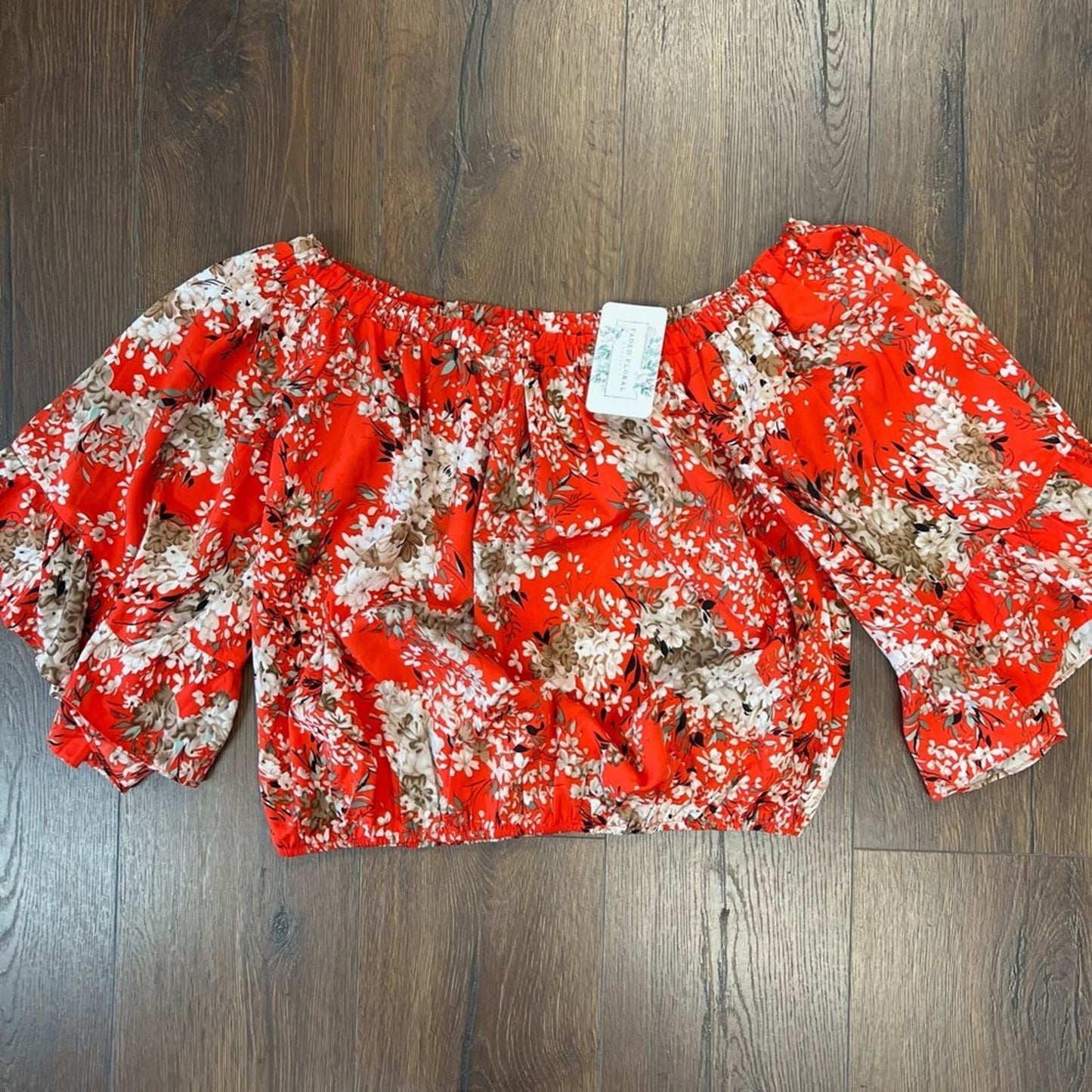 🆕 Rae Off Shoulder Floral Top in Tomato SZ LG