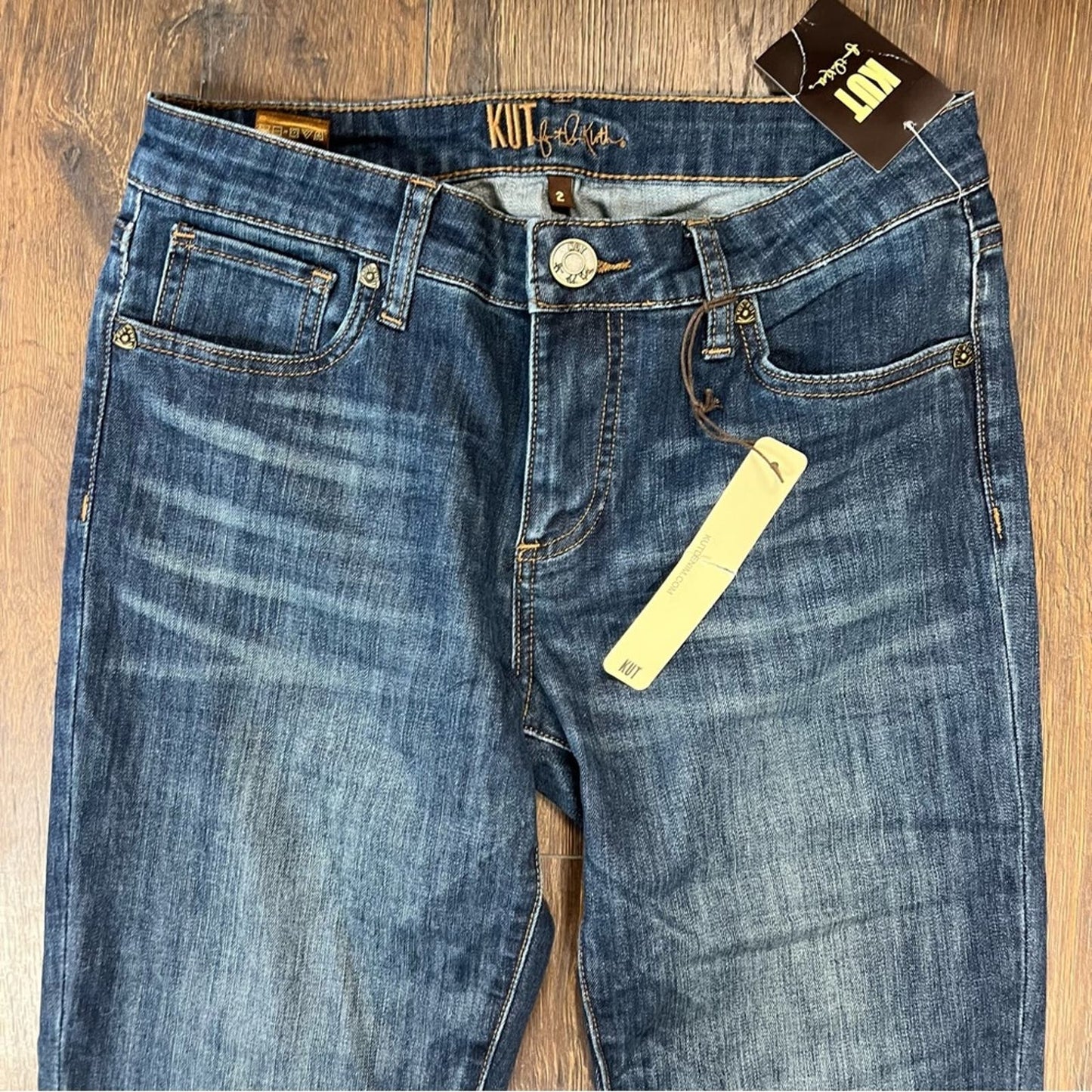 🆕 Kut from the Kloth Catherine Boyfriend Cuffed Jeans SZ 2