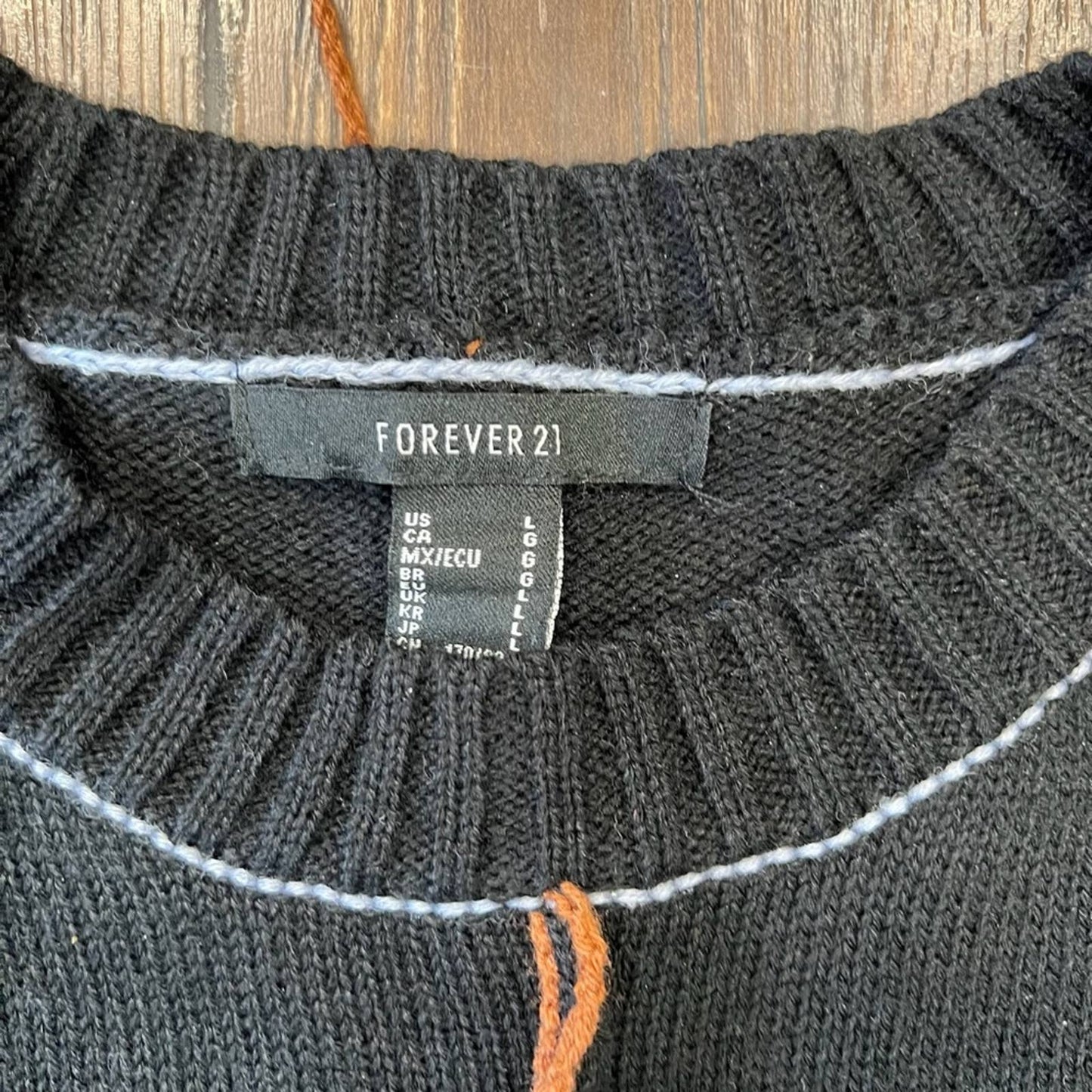 Forever 21 cropped sweater SZ LG