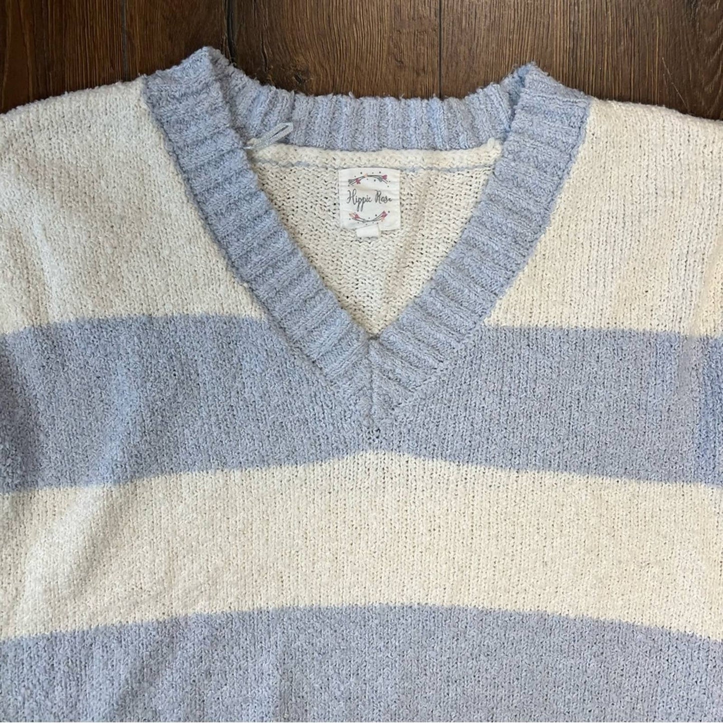 Hippie Rose striped V Neck sweater SZ LG