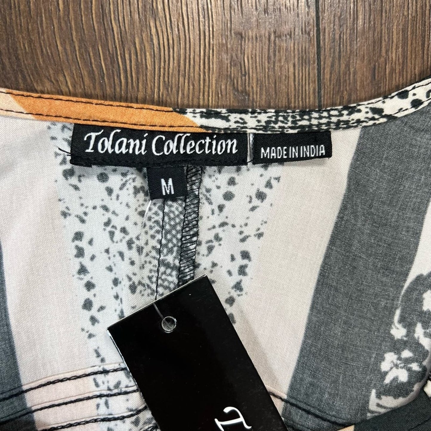🆕 Tolani Collection Blouson-Sleeve Printed Top SZ MED