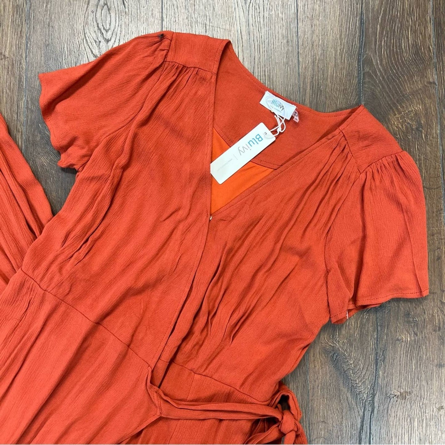🆕 Bluivy Veronica wrap dress SZ SM