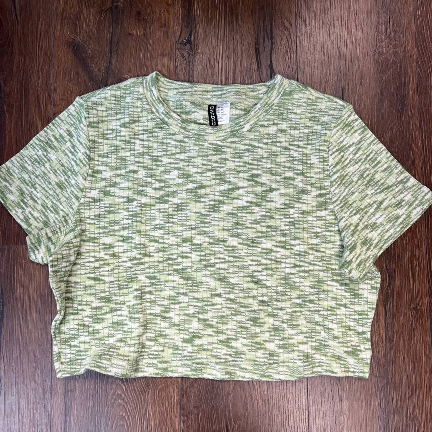 Divided cropped sweater SZ XXL
