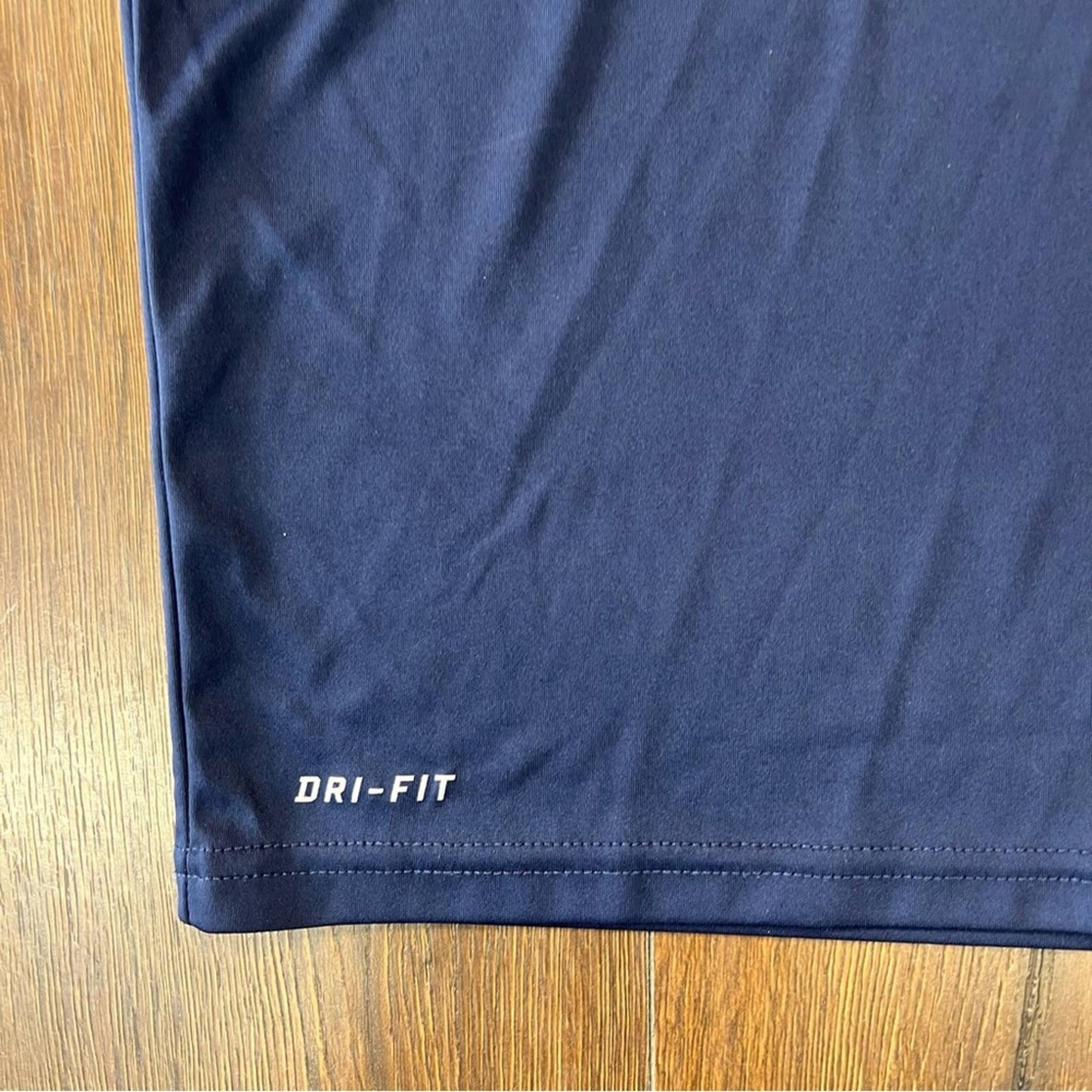 Nike navy dri-fit short sleeve tee SZ MED