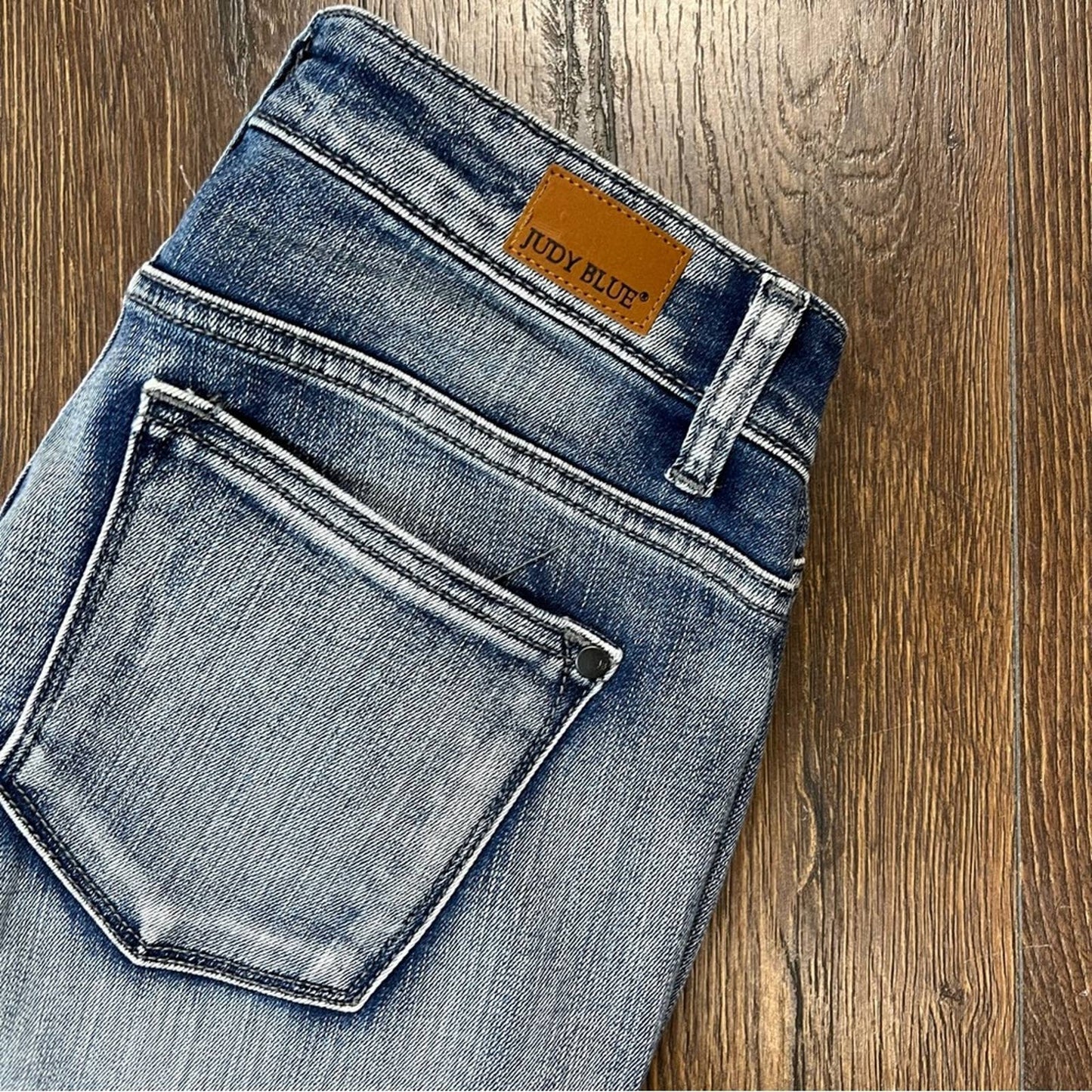 Judy Blue High Rise Heavy Handsand Skinny Jeans SZ 9/29